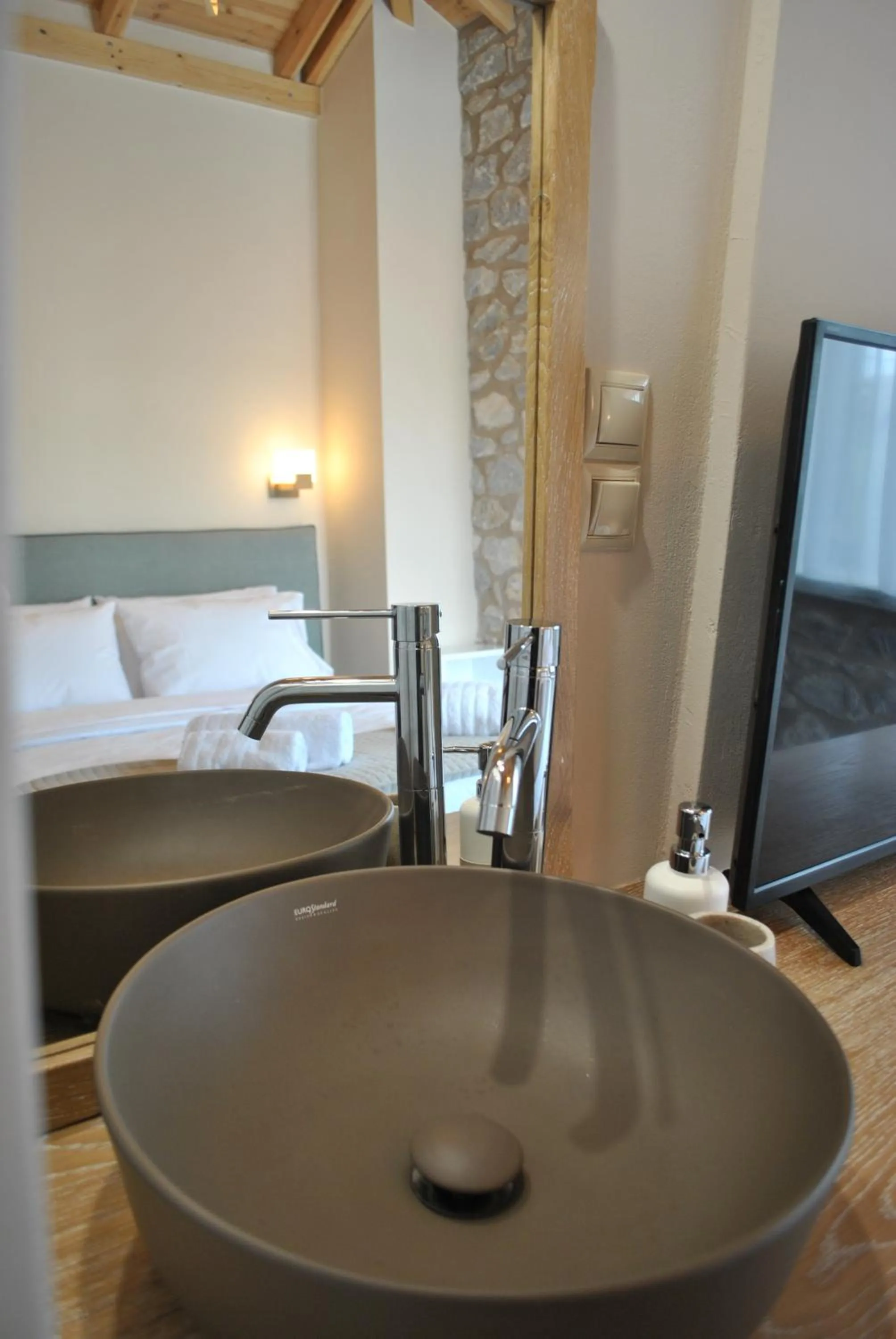 Bed in Petras Gi - Stone Houses