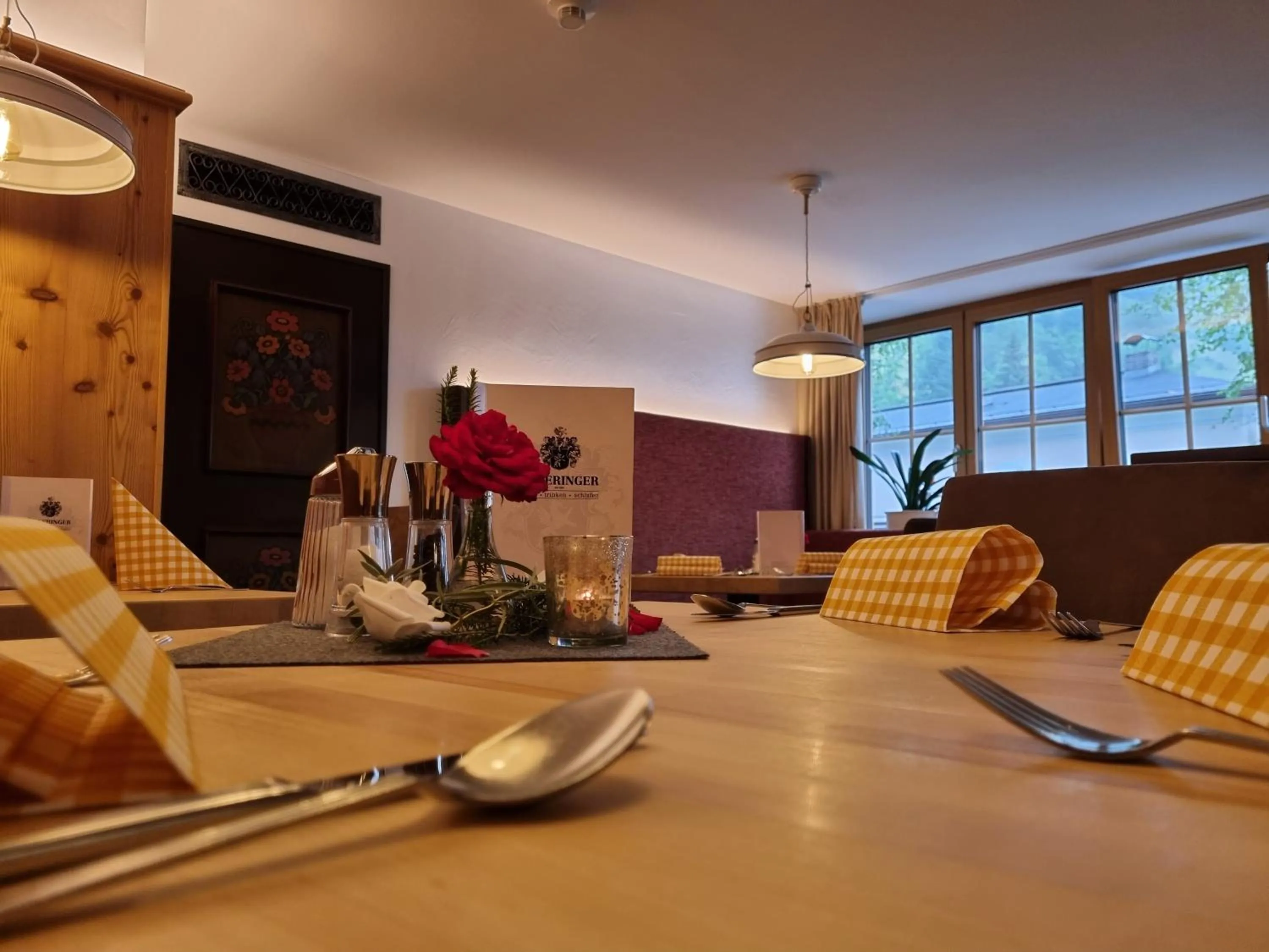 Restaurant/places to eat in Das Geringer