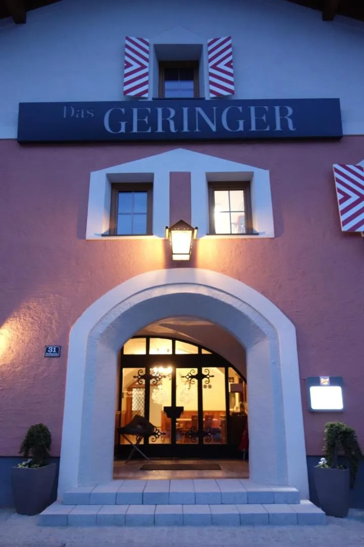 Property building in Das Geringer