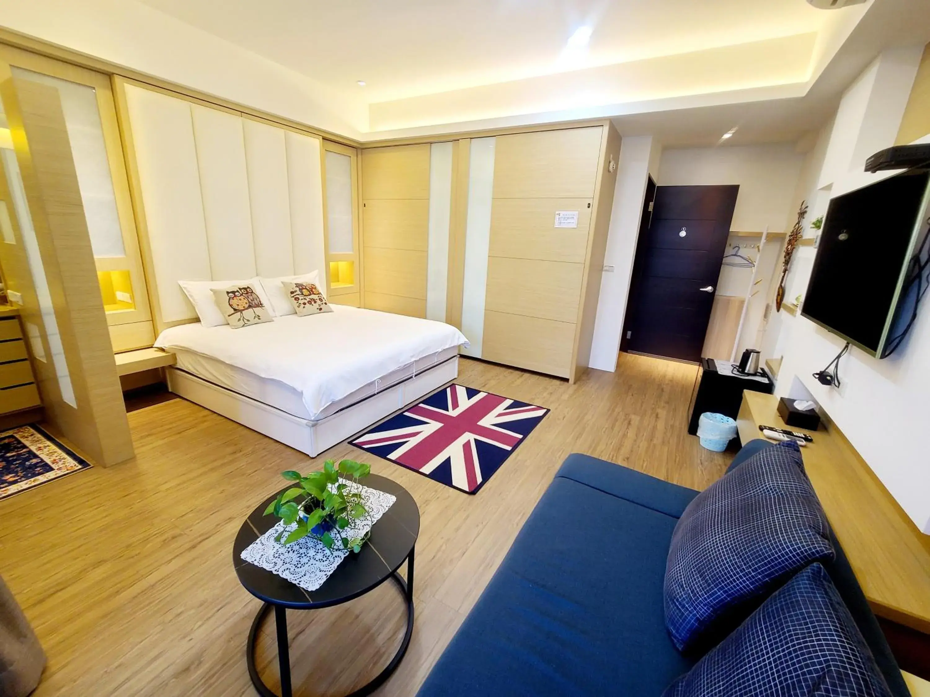 Bed in Love Happiness Inn Bed in Love Happiness Inn