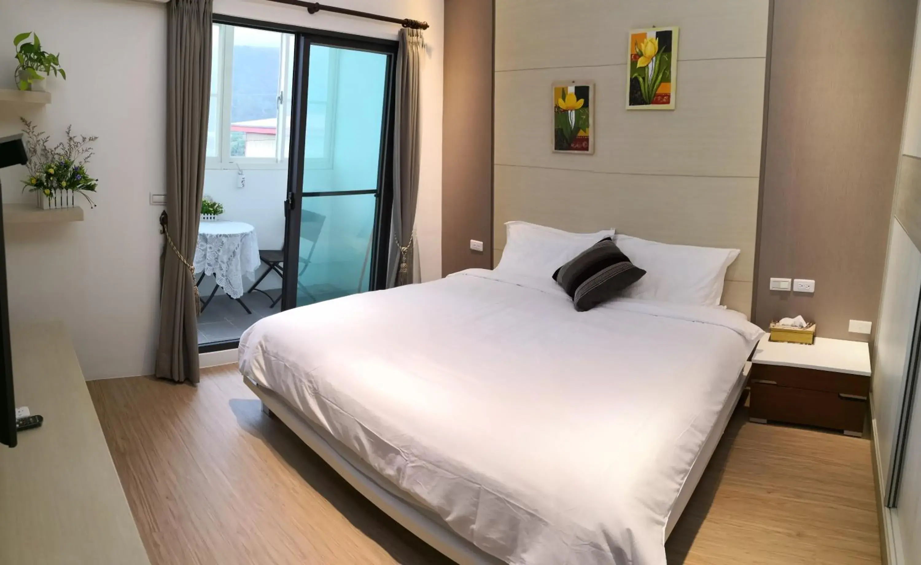 Bed in Love Happiness Inn Bed in Love Happiness Inn