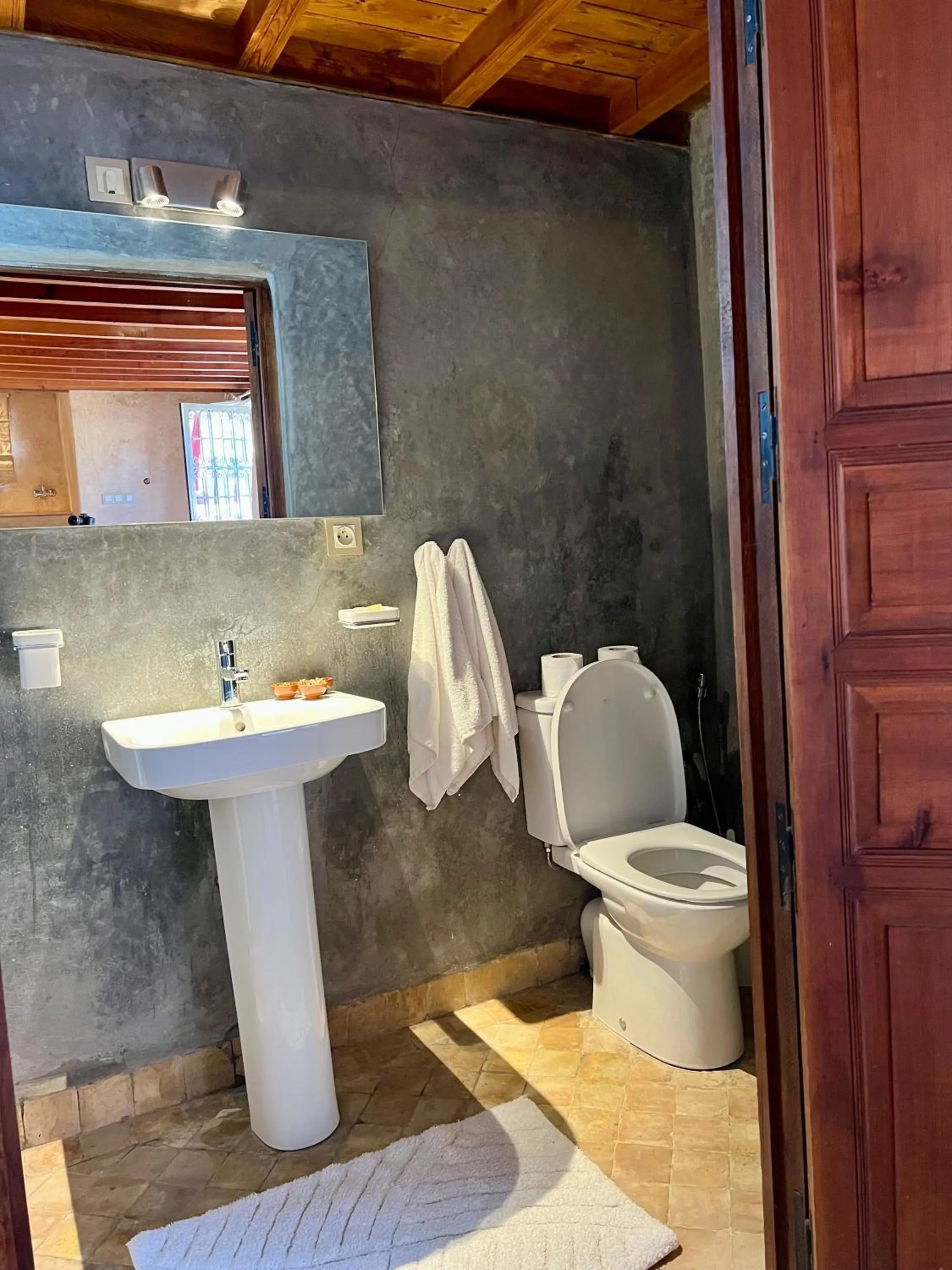 Bathroom in Dar Attajalli