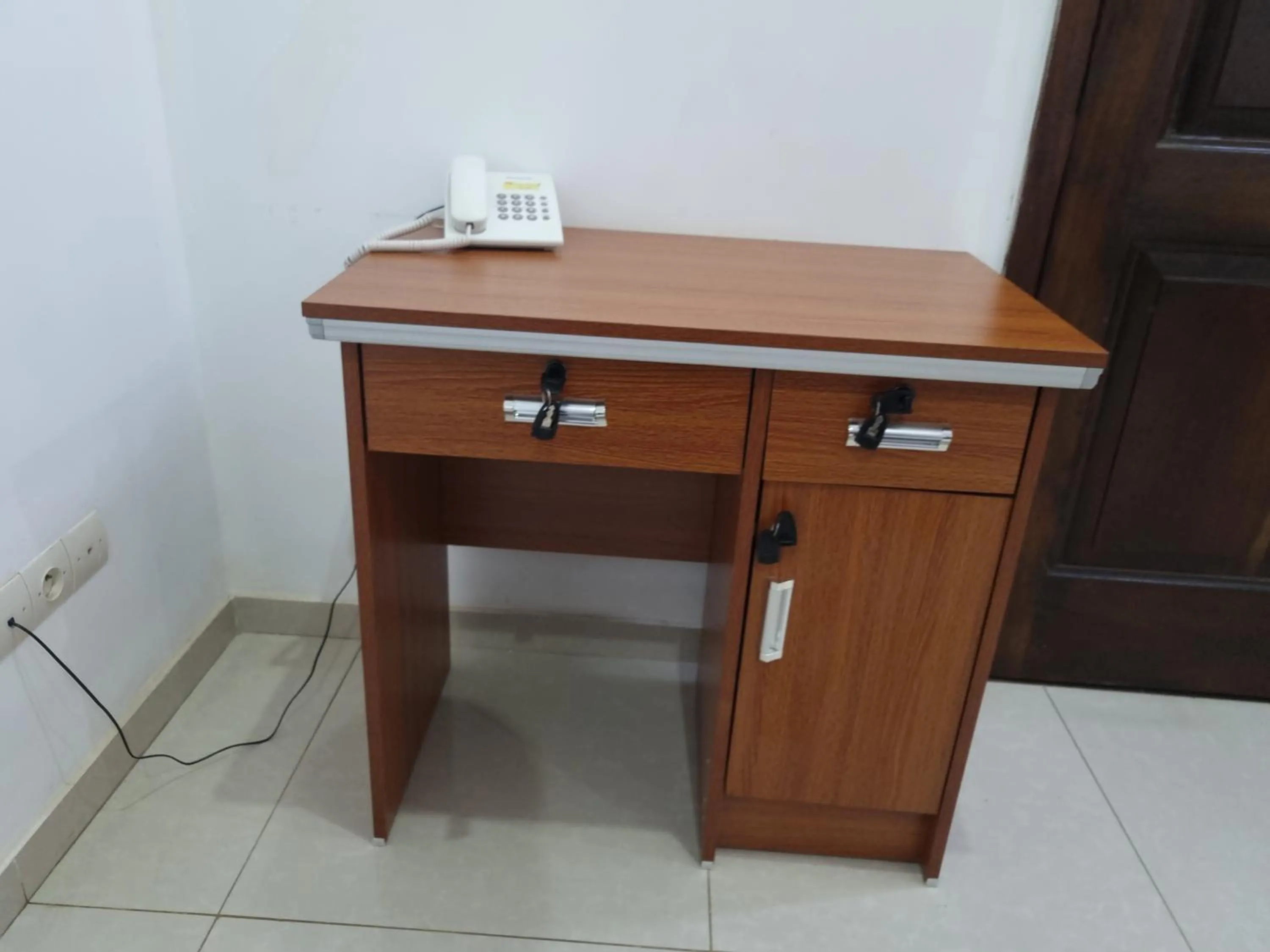 HOTEL AMBASSADORS ANNEXE