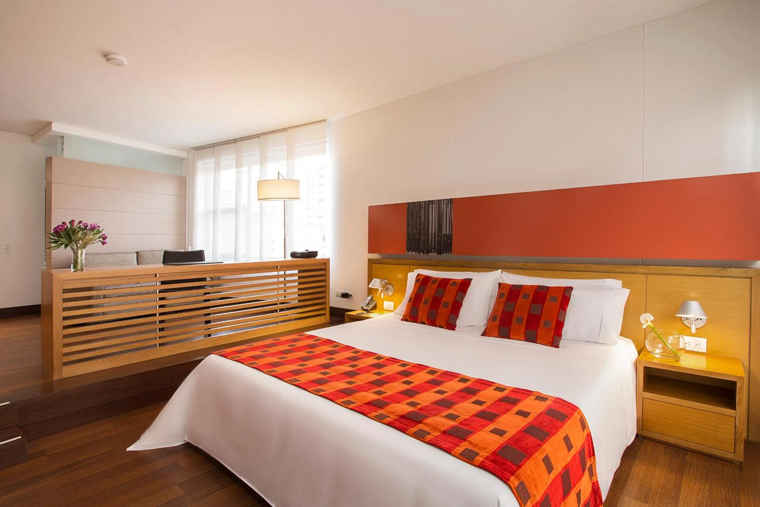 Bedroom, Bed in Hotel bh La Quinta