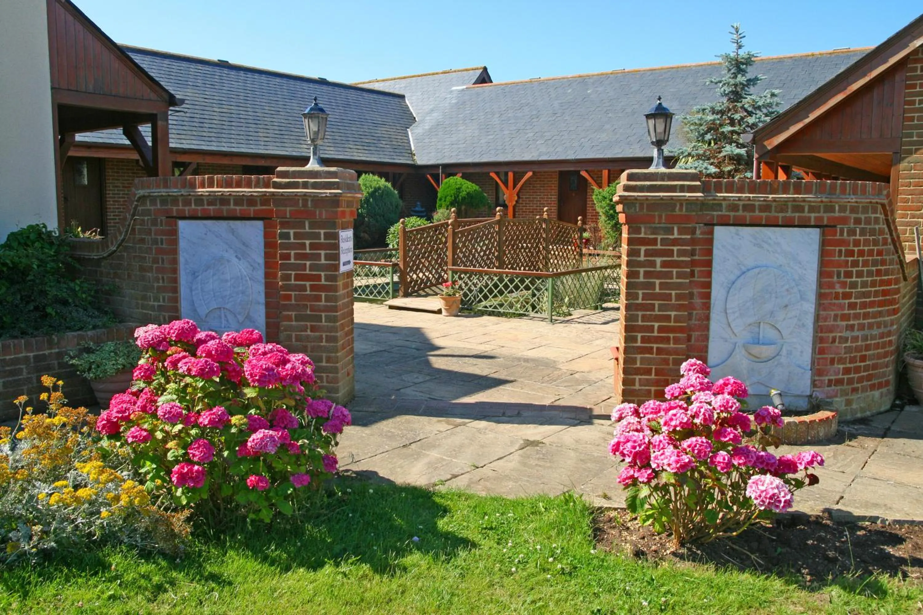 Property building in Chale Bay Farm