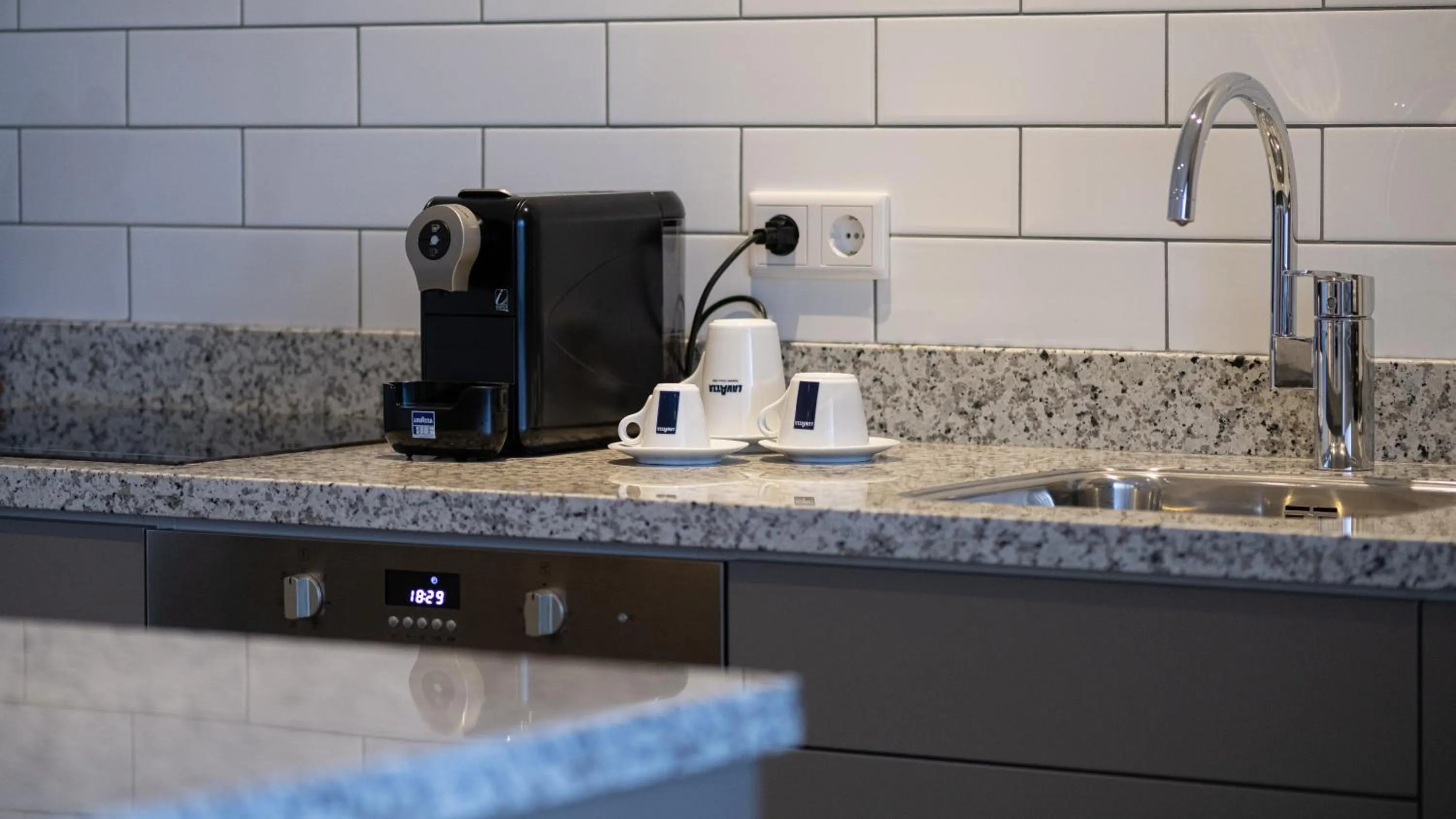 Coffee/tea facilities in The Beach House