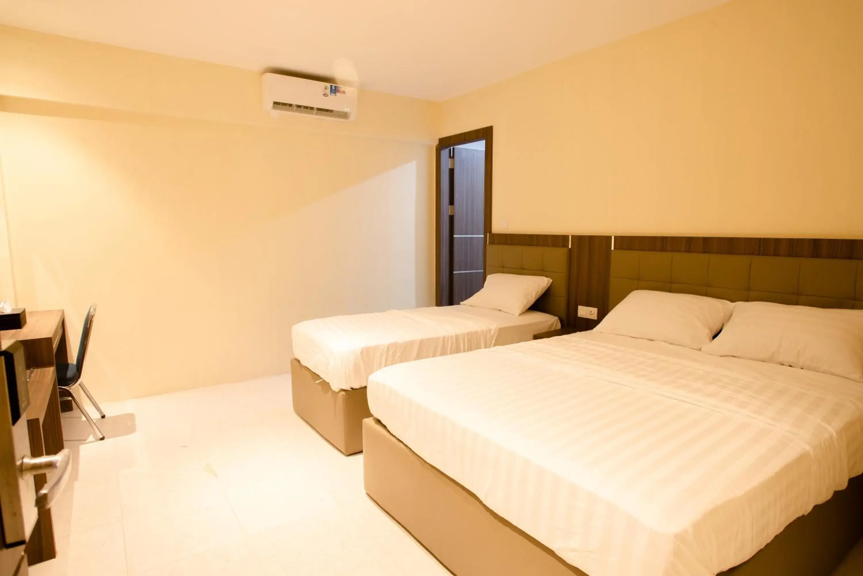 Deluxe Double or Twin Room in AK Hotel Nagoya Hill Deluxe Double or Twin Room in AK Hotel Nagoya Hill