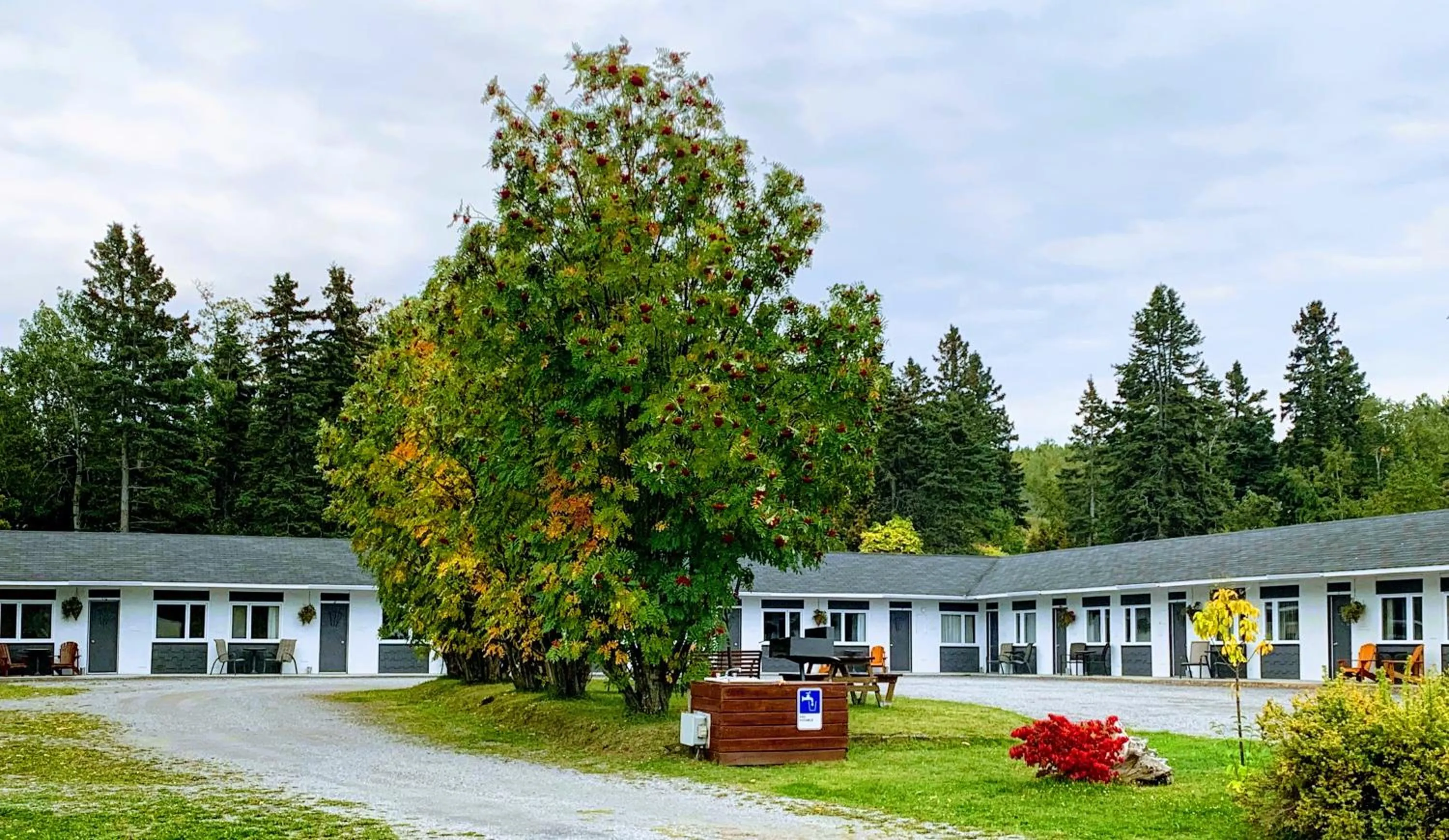 Property building in Motel de L'Anse et Camping Rimouski