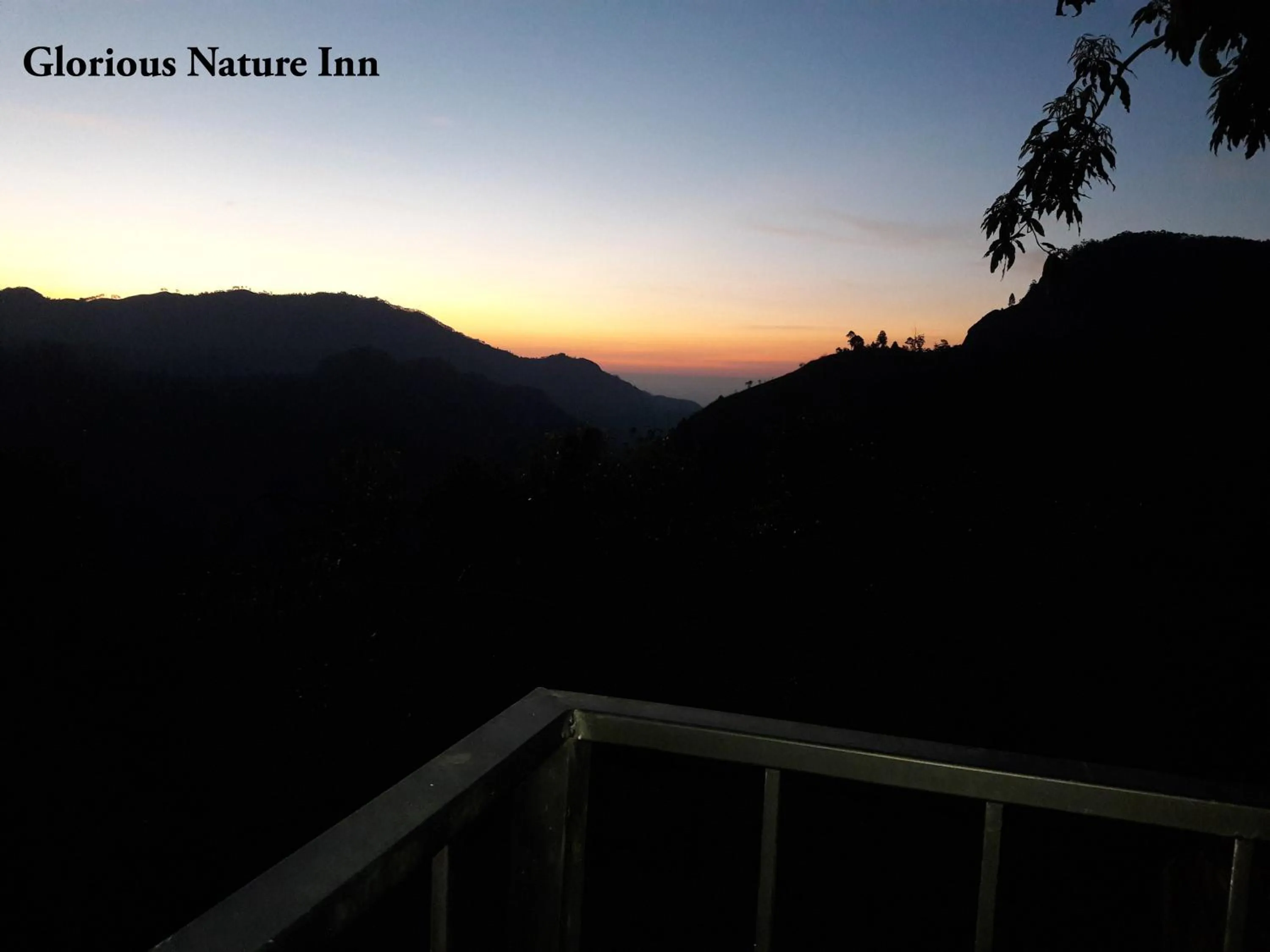 Balcony/Terrace in Glorious Nature Inn
