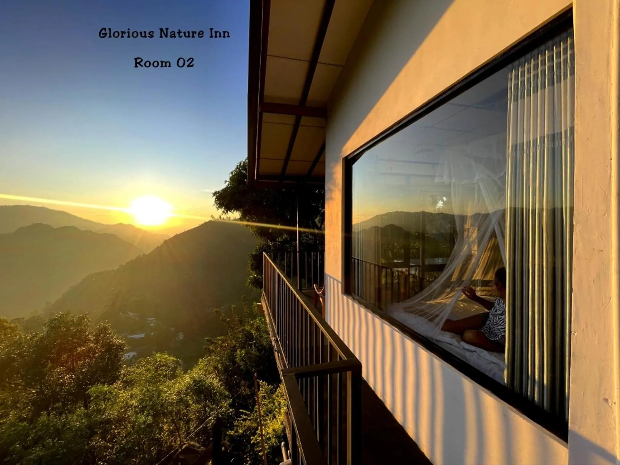 Sunrise in Glorious Nature Inn