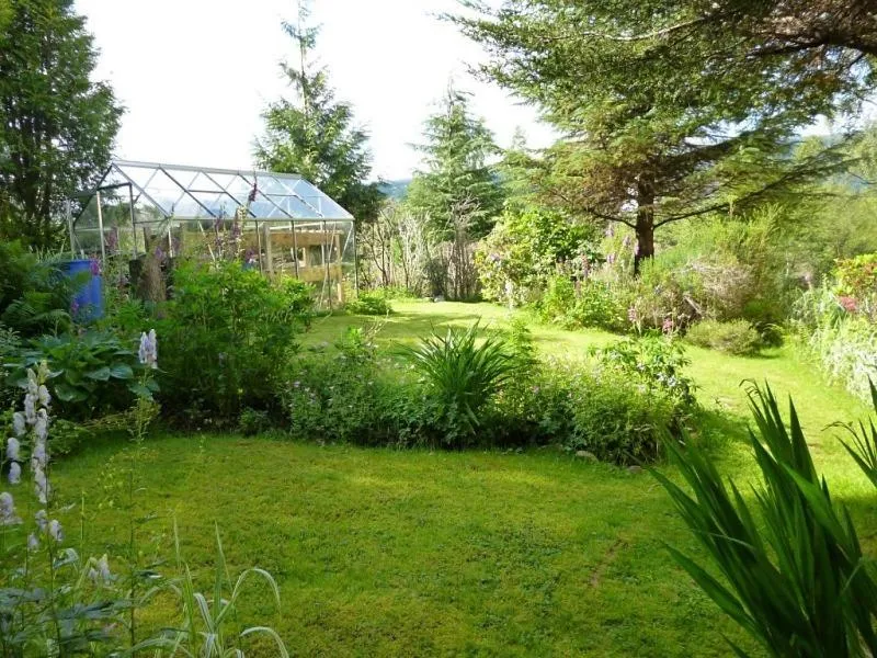 Garden in Kettle House B&B