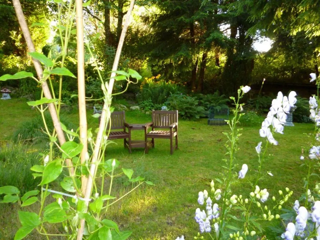 Garden in Kettle House B&B