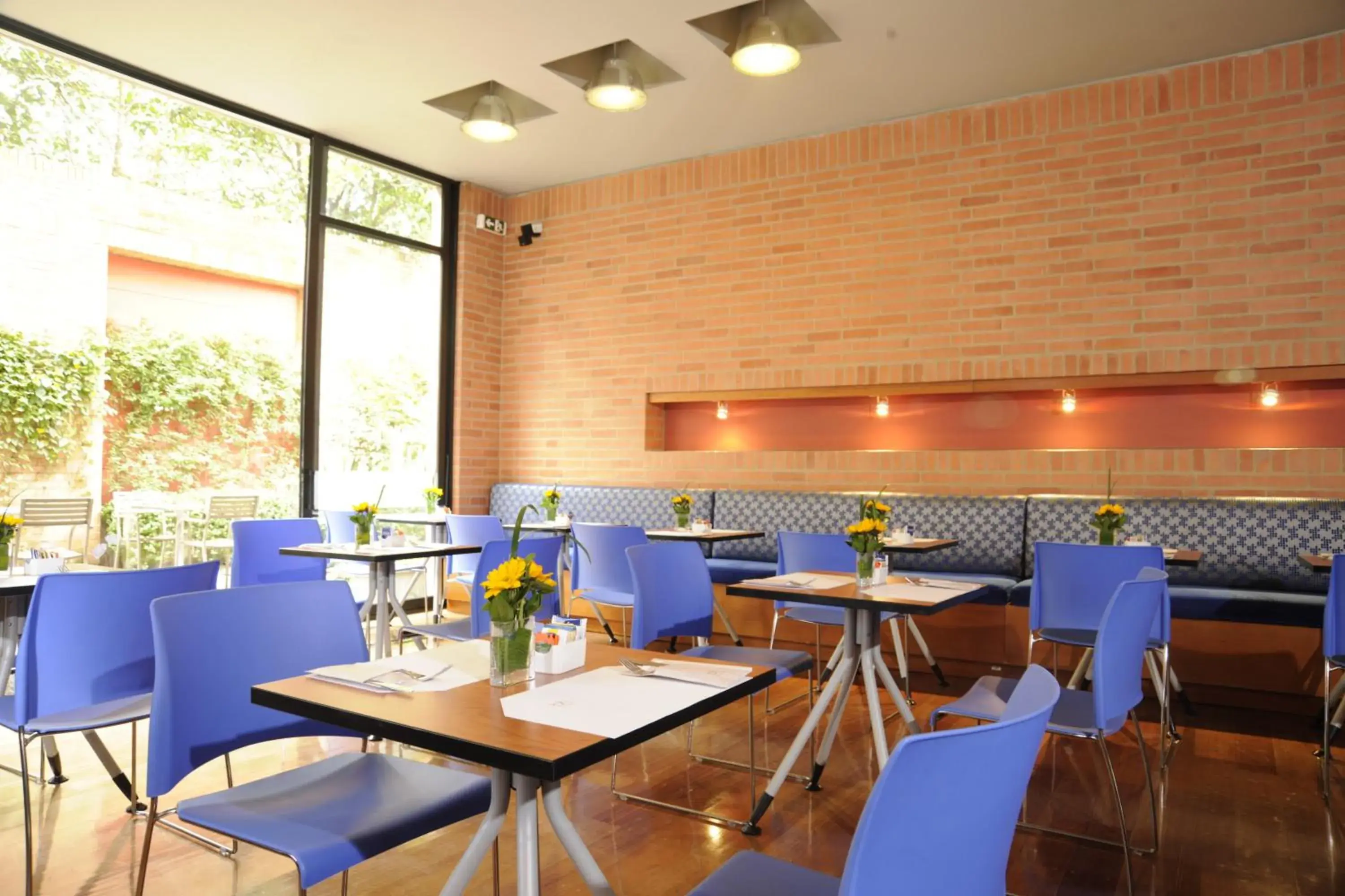 Restaurant/places to eat in Mercure Bogota BH Retiro Restaurant/places to eat in Mercure Bogota BH Retiro