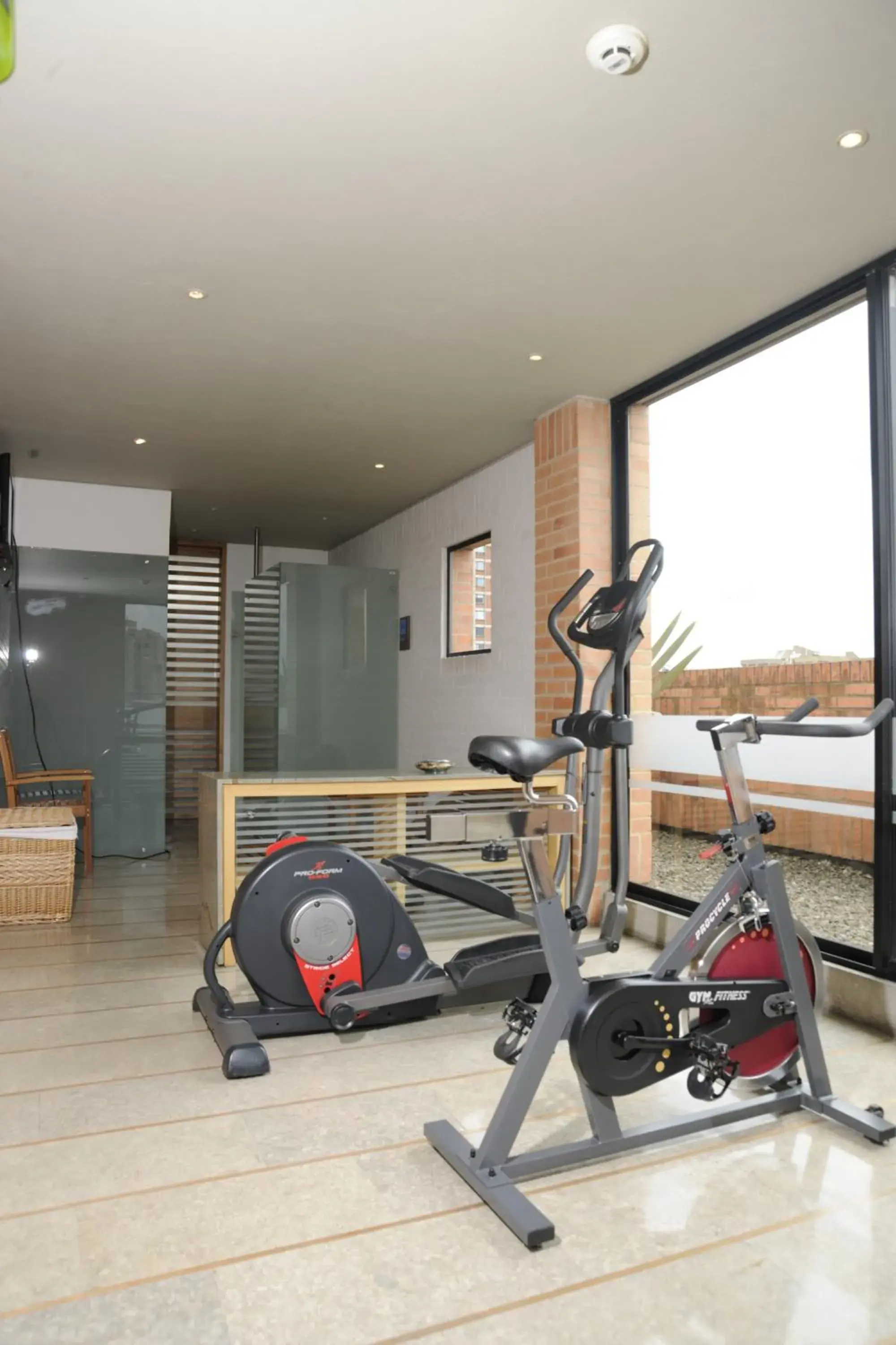 Fitness centre/facilities in Mercure Bogota BH Retiro Fitness centre/facilities in Mercure Bogota BH Retiro