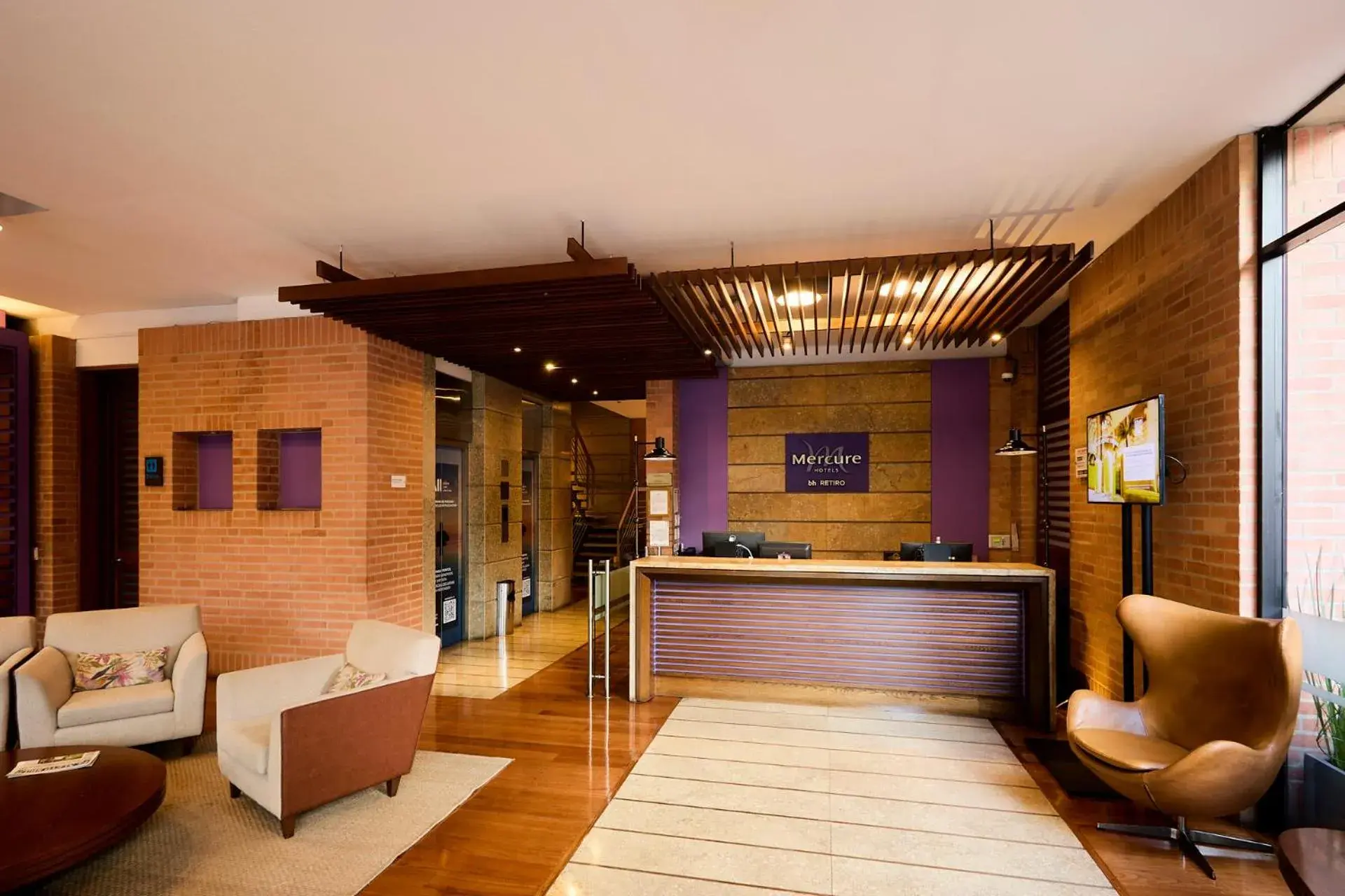 Lobby or reception in Mercure Bogota BH Retiro Lobby or reception in Mercure Bogota BH Retiro