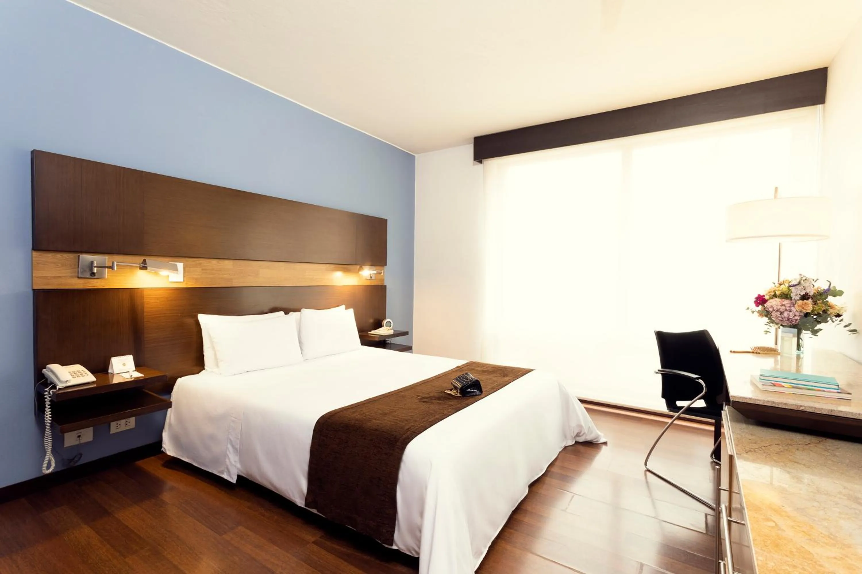 Property building, Bed in Mercure Bogota BH Retiro