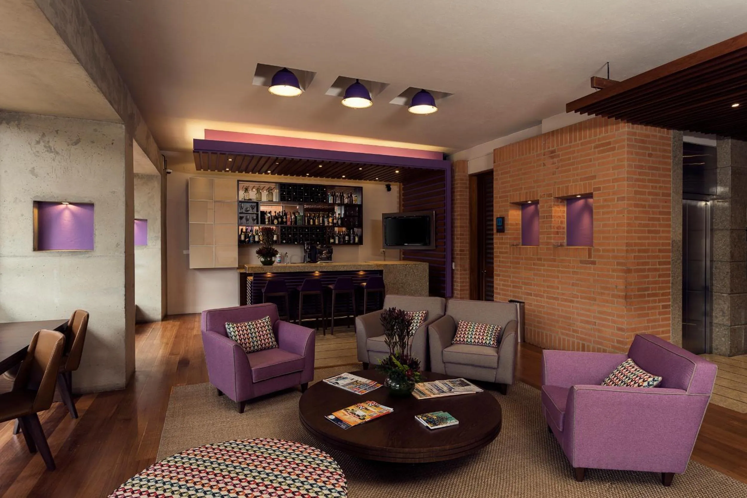 Lobby or reception in Mercure Bogota BH Retiro