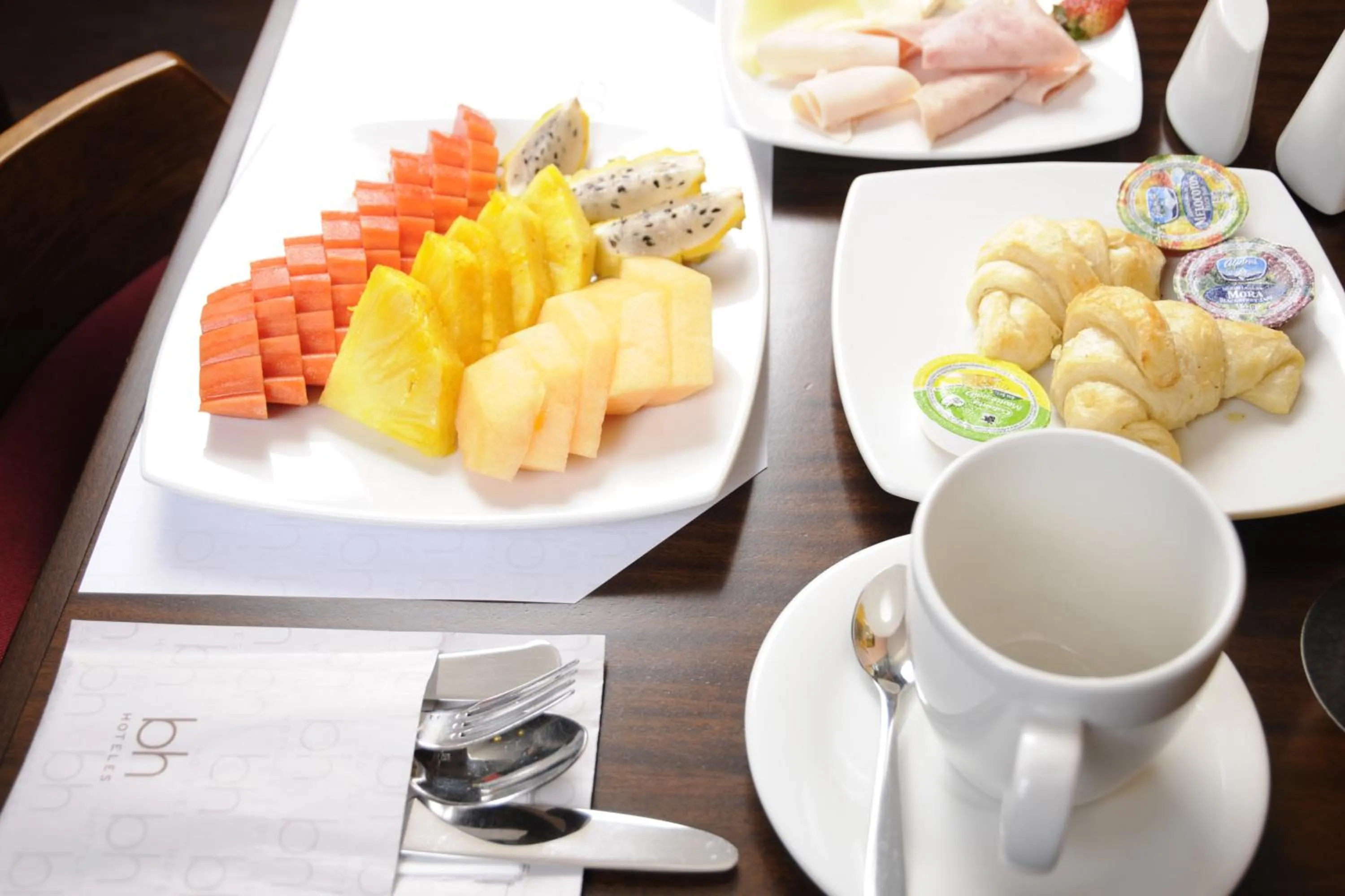 Breakfast in Mercure Bogota BH Retiro