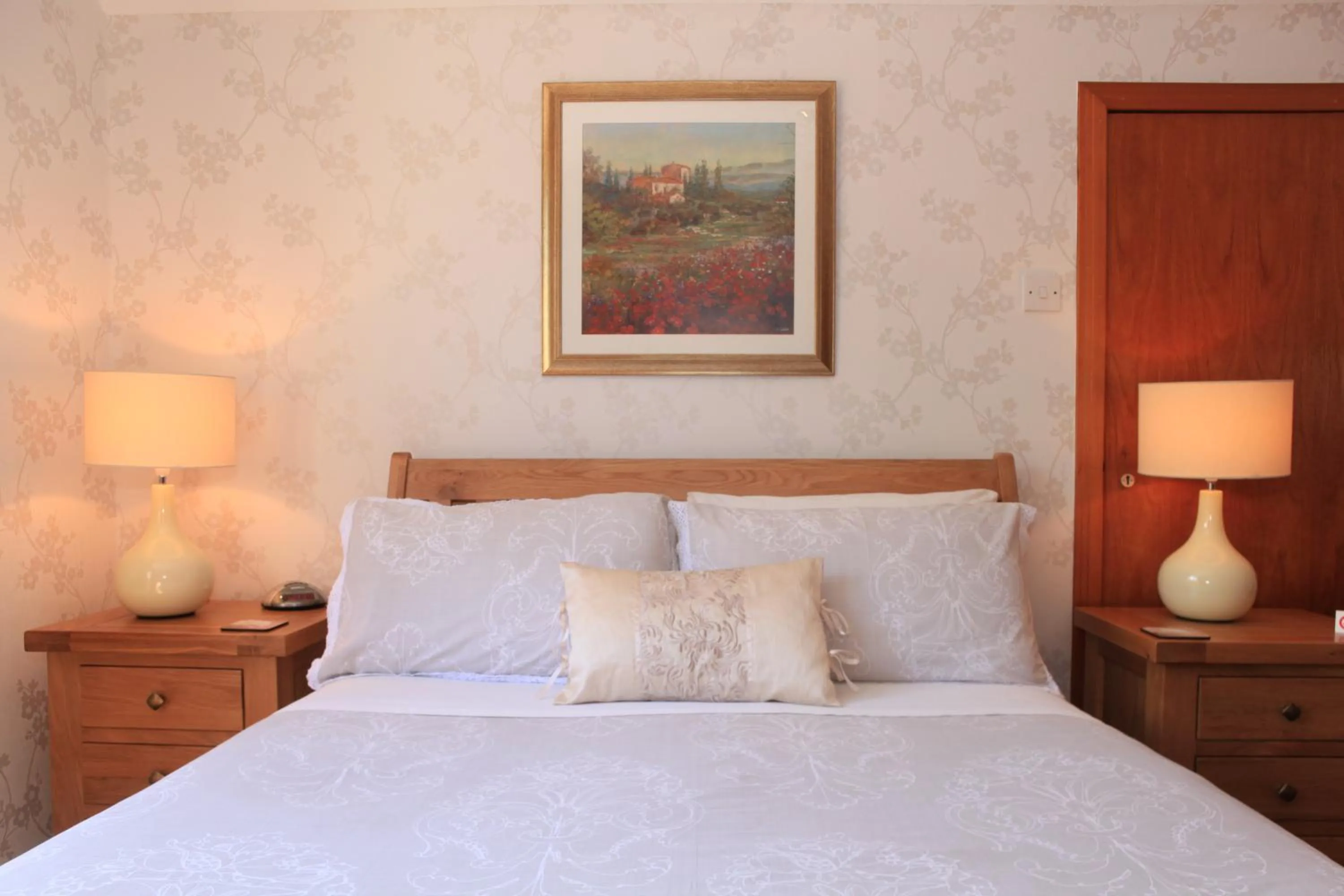 Decorative detail, Bed in Ardlinnhe Bed & Breakfast