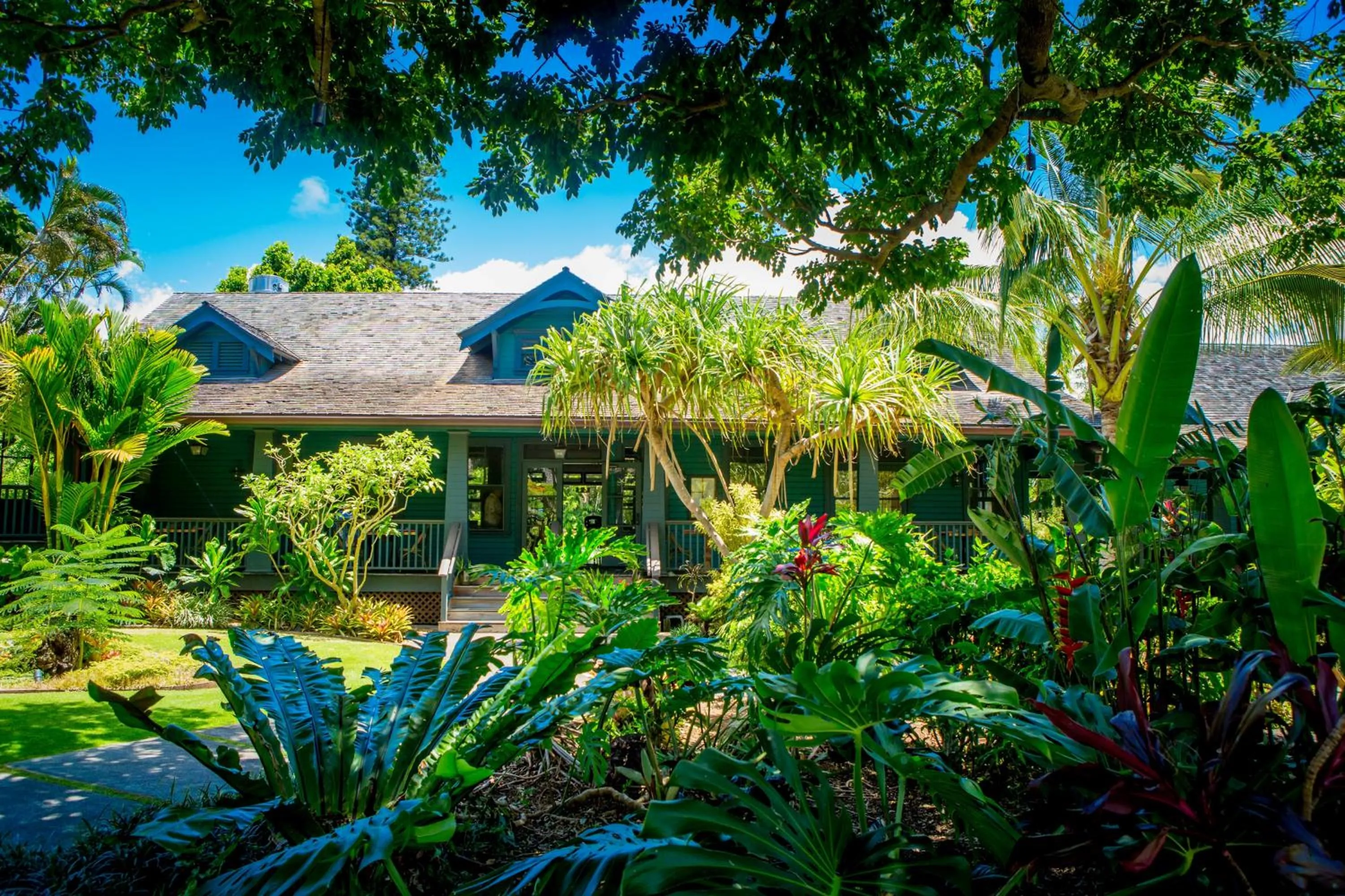 Property building in Lumeria Maui, Educational Retreat Center