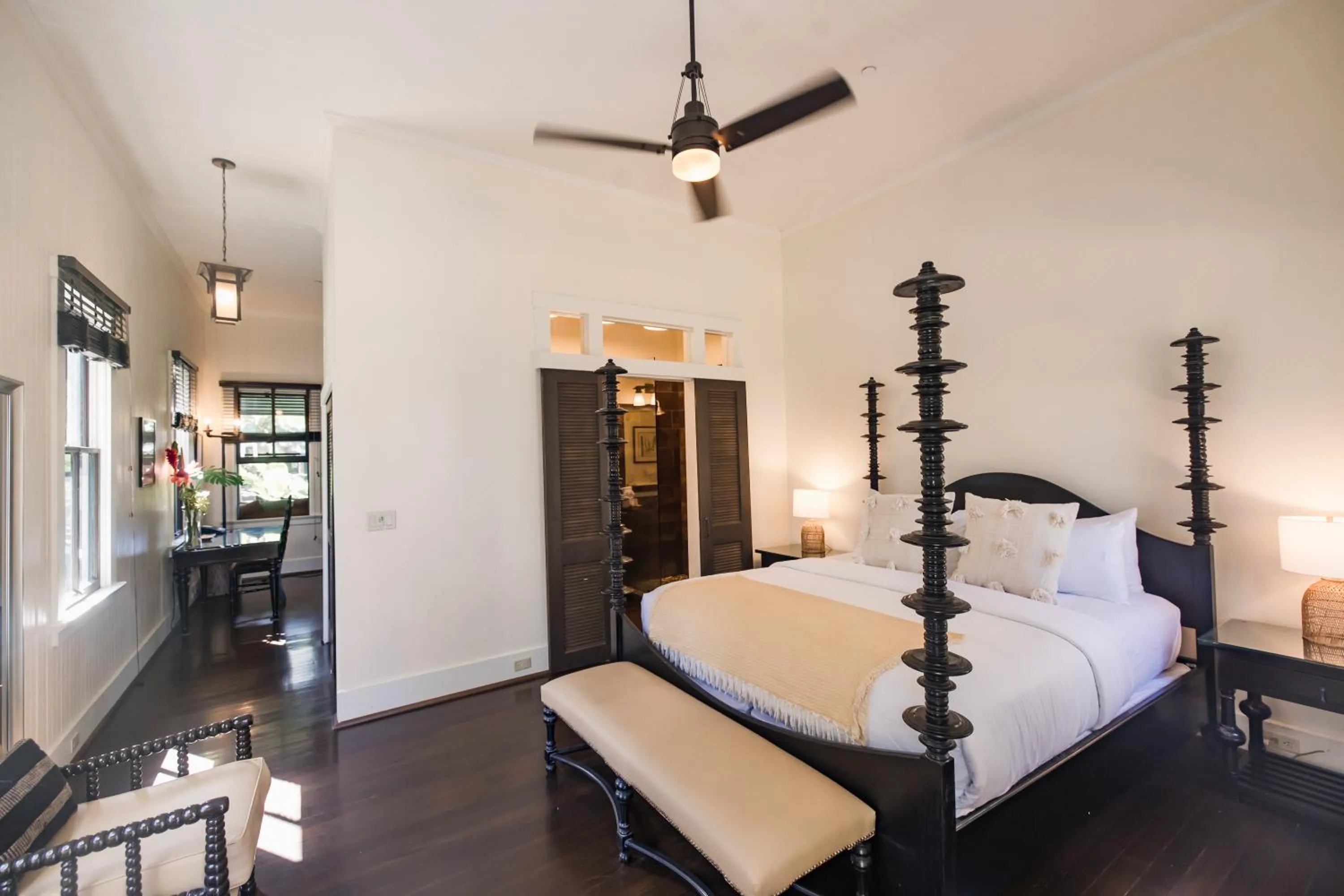 Bedroom, Bed in Lumeria Maui, Educational Retreat Center