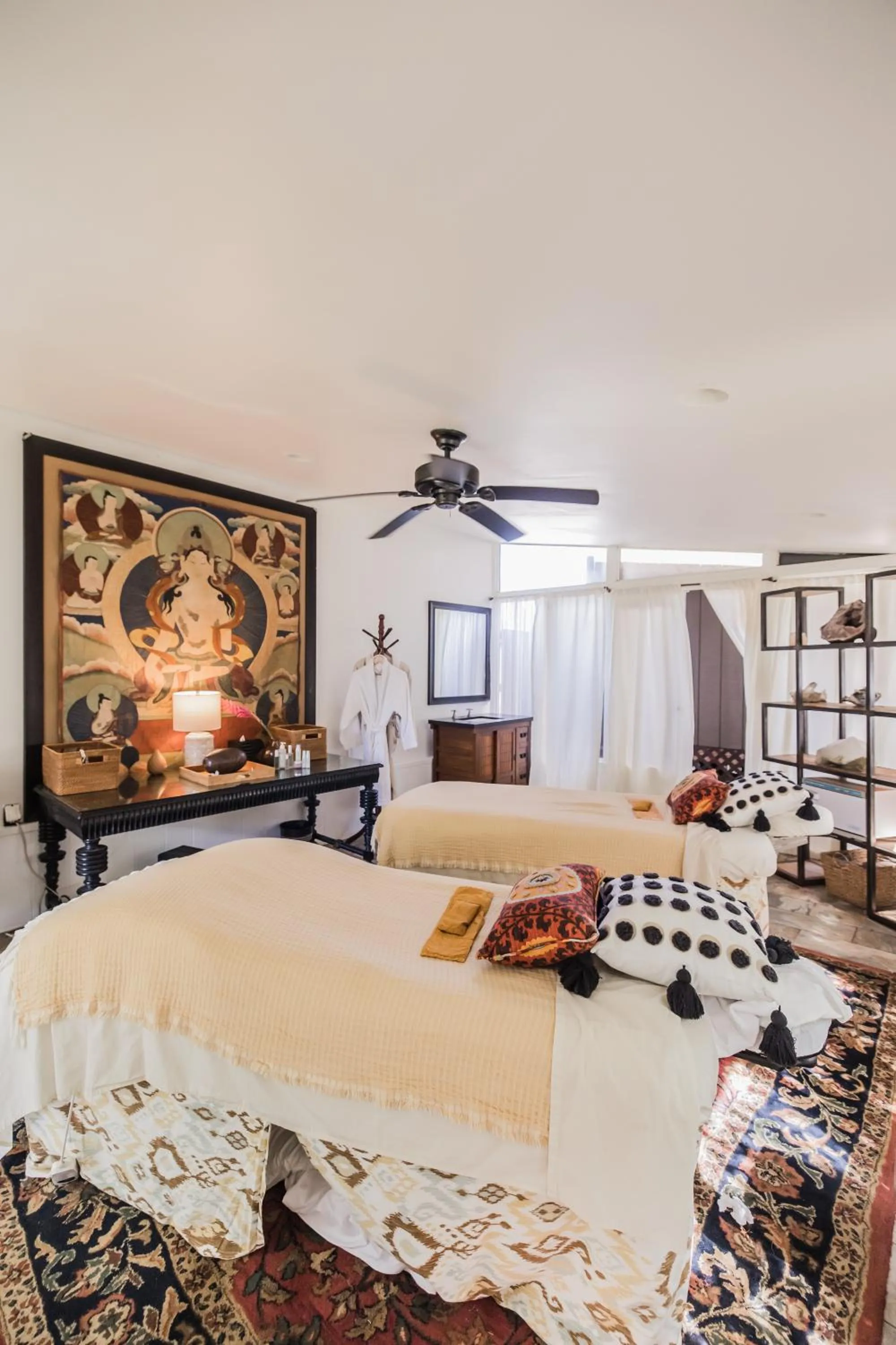 Spa and wellness centre/facilities in Lumeria Maui, Educational Retreat Center