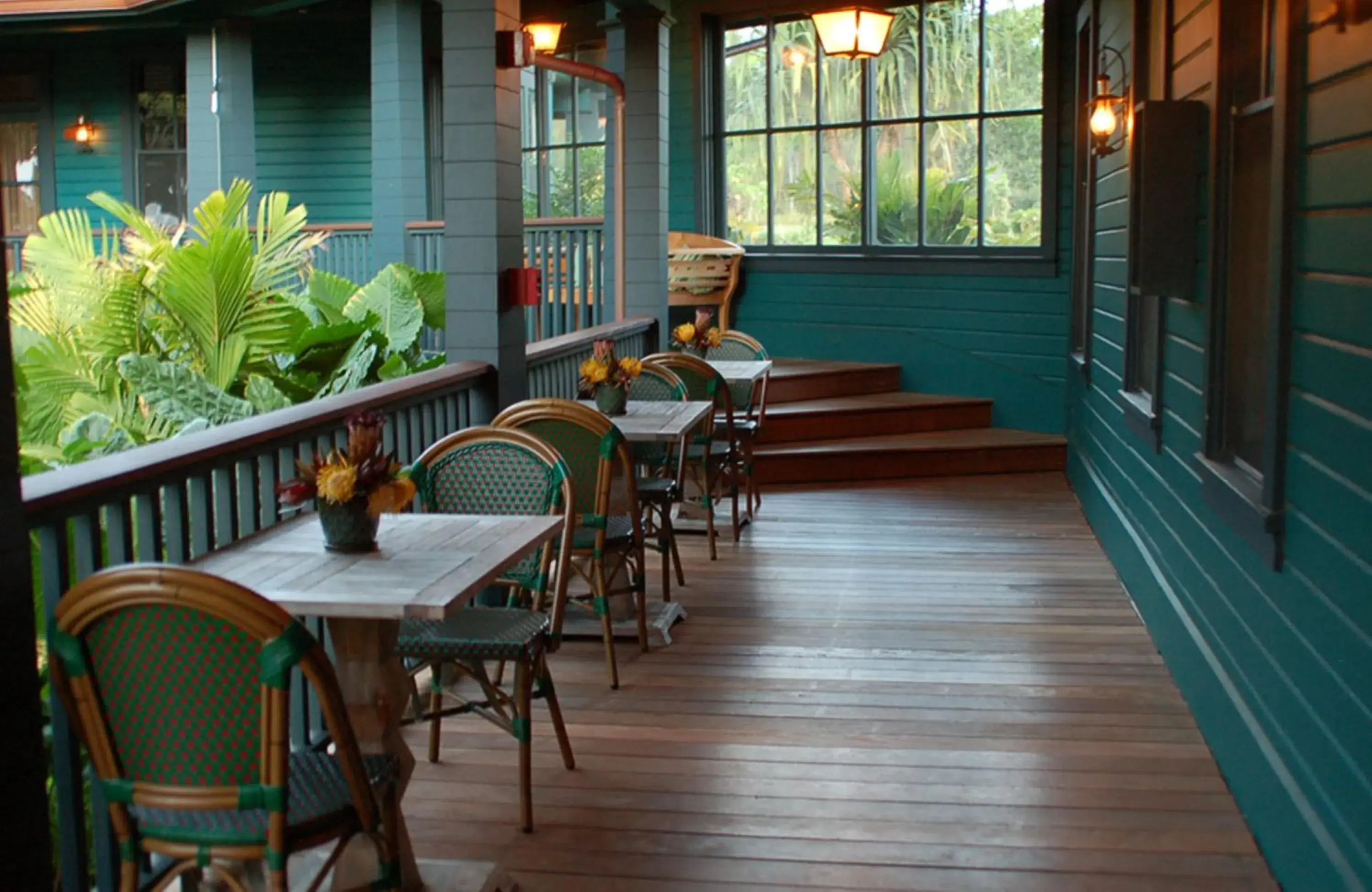 Restaurant/places to eat in Lumeria Maui, Educational Retreat Center Restaurant/places to eat in Lumeria Maui, Educational Retreat Center