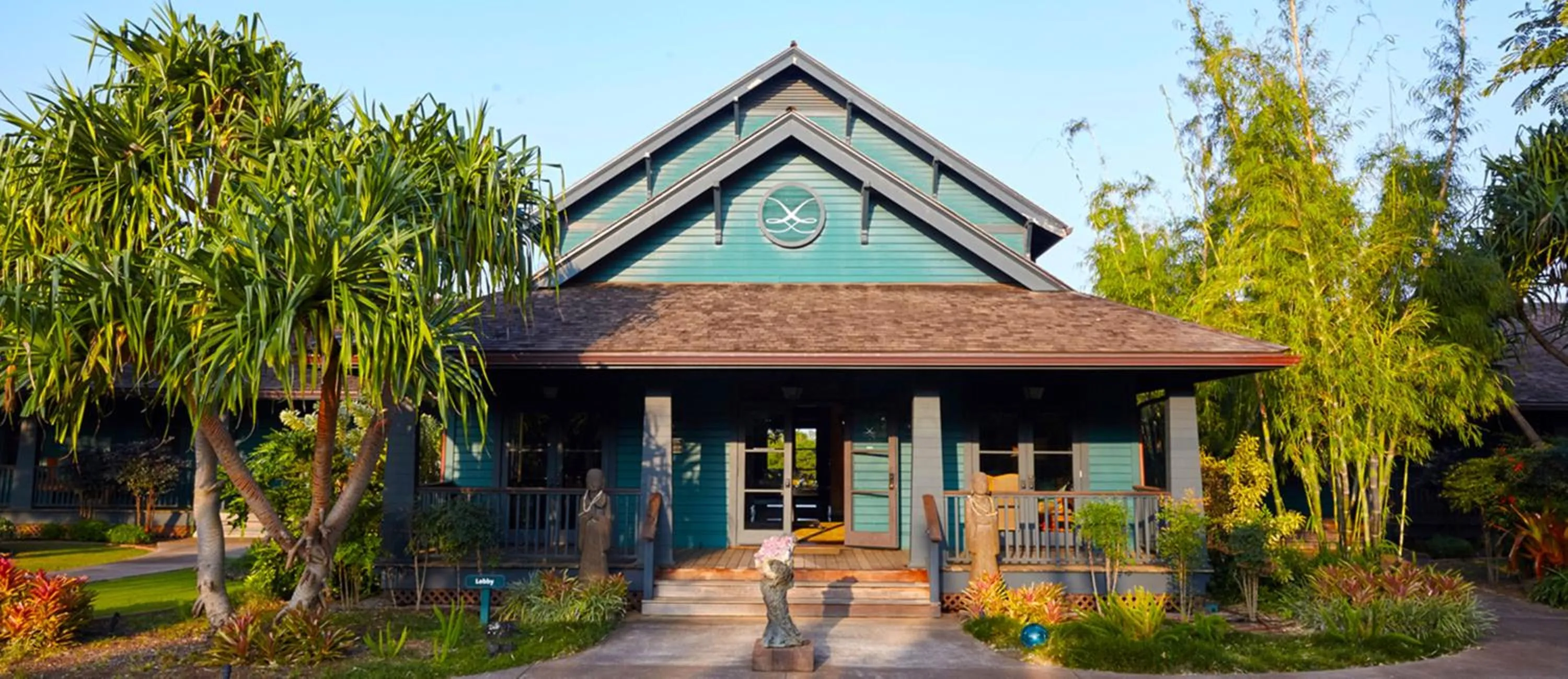 Facade/entrance in Lumeria Maui, Educational Retreat Center