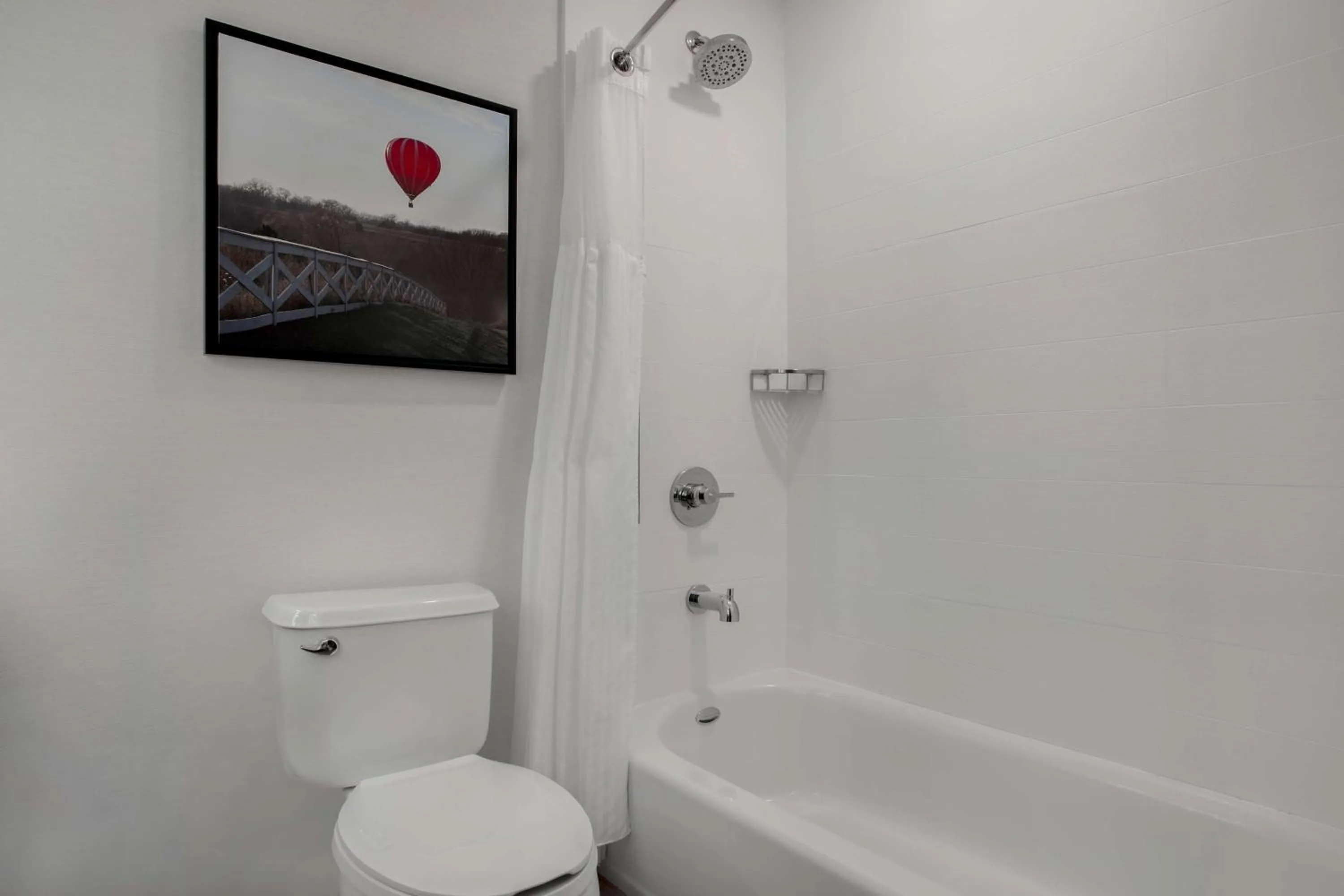 Bathroom in Hilton Garden Inn Omaha West