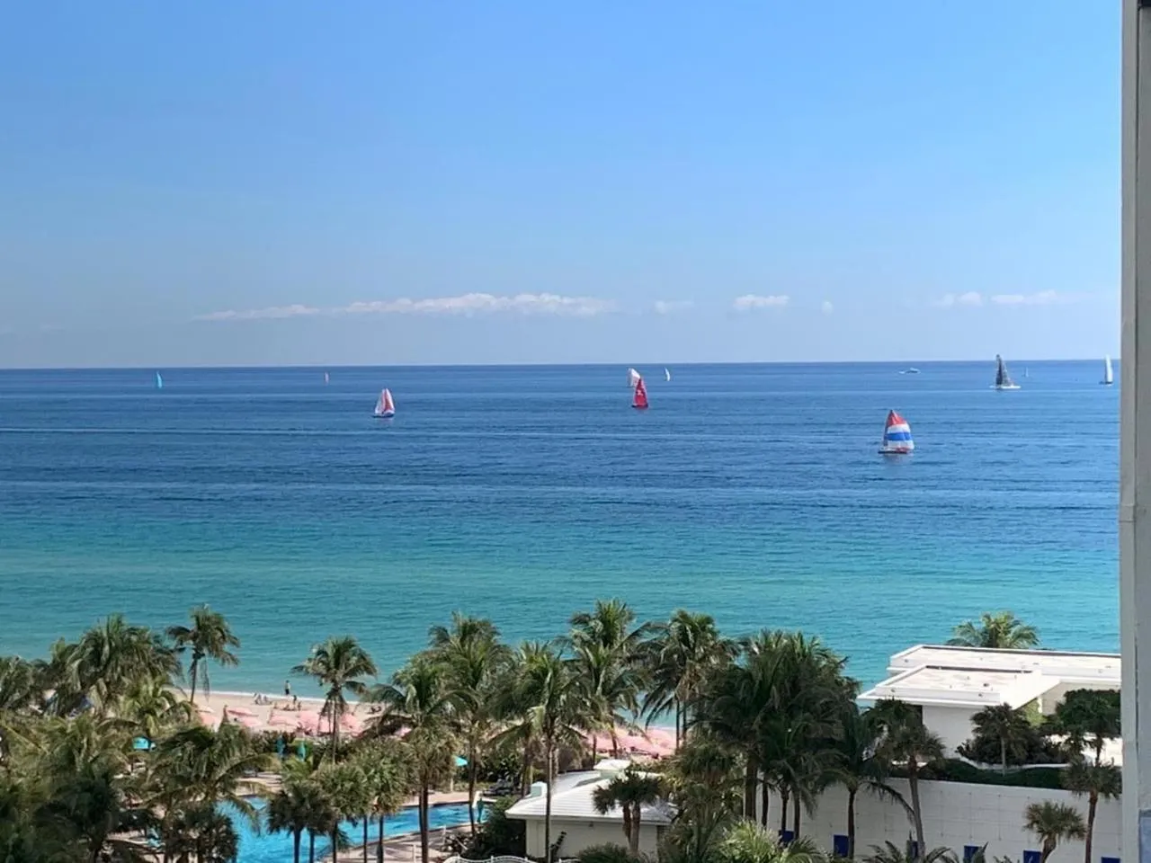 Miami Hallandale Condo, Partial Ocean View Direct Beach and Pool Access Miami Hollywood Beach