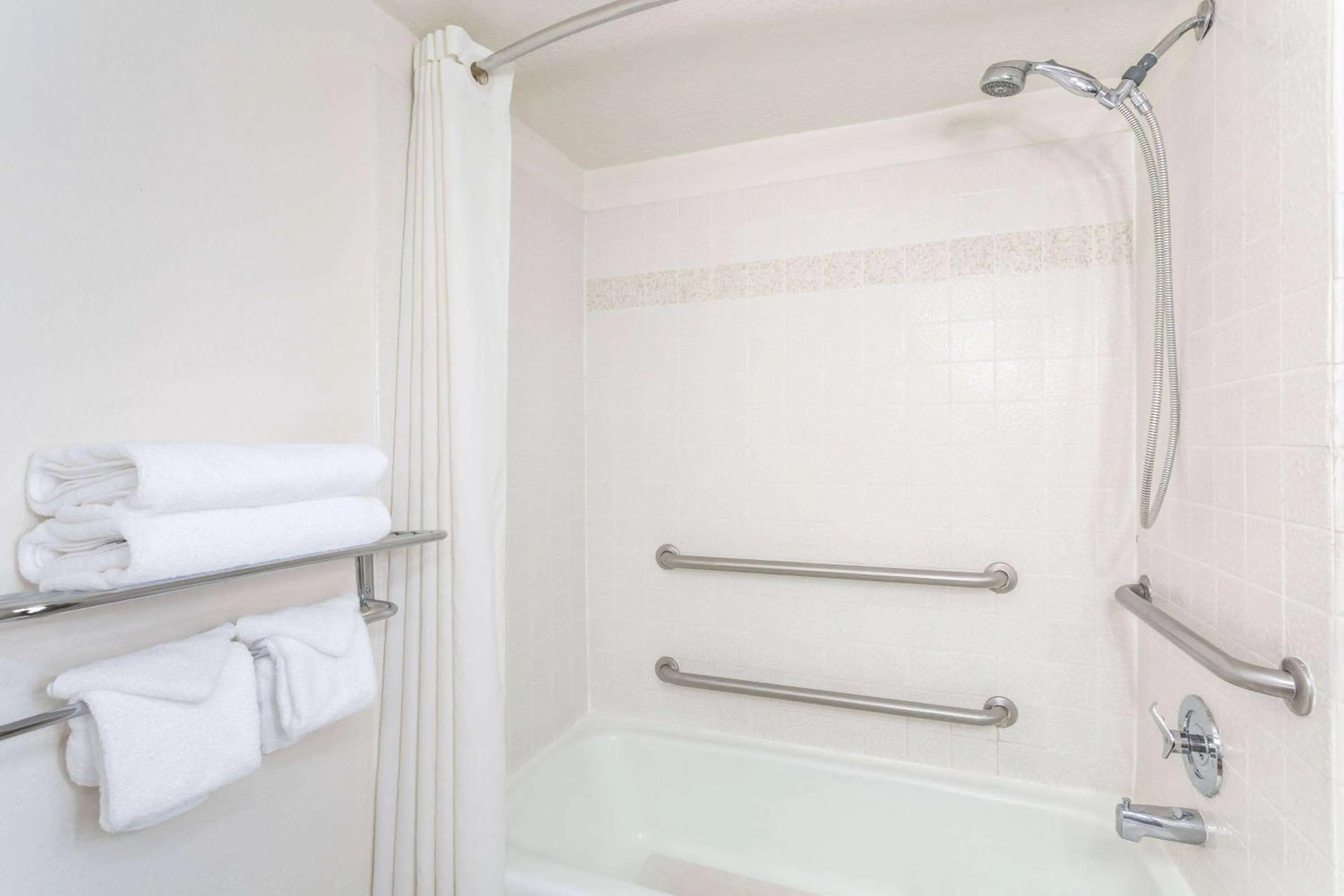 Photo of the whole room in Super 8 by Wyndham Salina/Scenic Hills Area