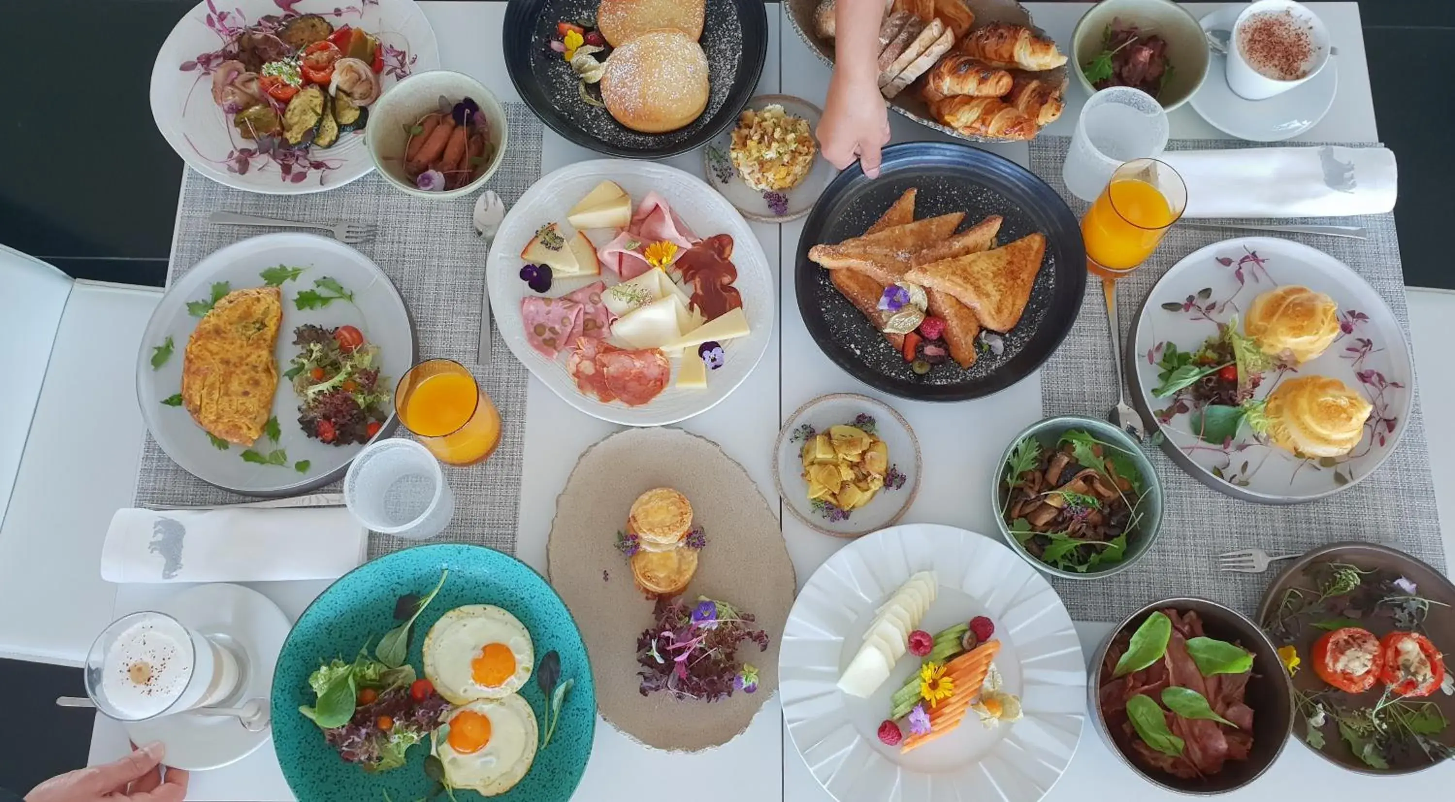 Restaurant/places to eat in Altis Belem Hotel & Spa, a Member of Design Hotels Restaurant/places to eat in Altis Belem Hotel & Spa, a Member of Design Hotels