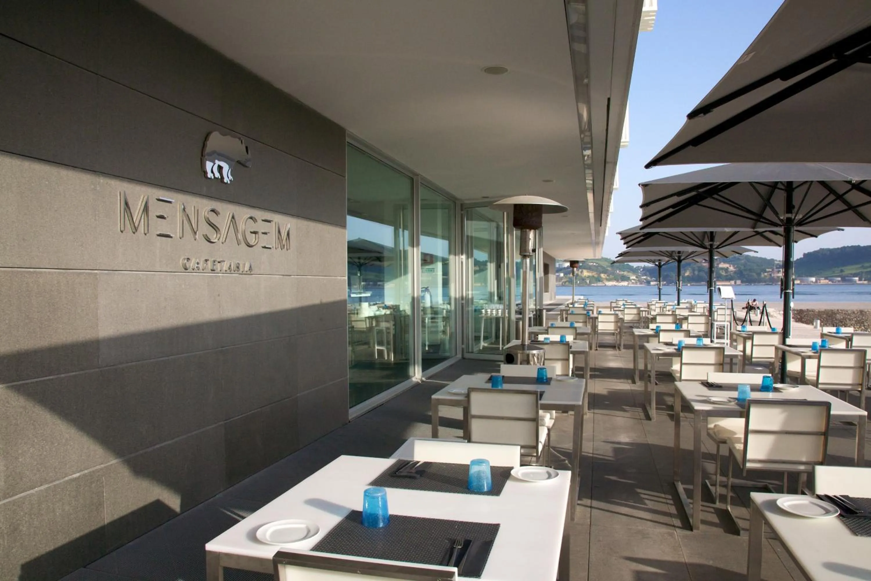 Restaurant/places to eat in Altis Belem Hotel & Spa, a Member of Design Hotels