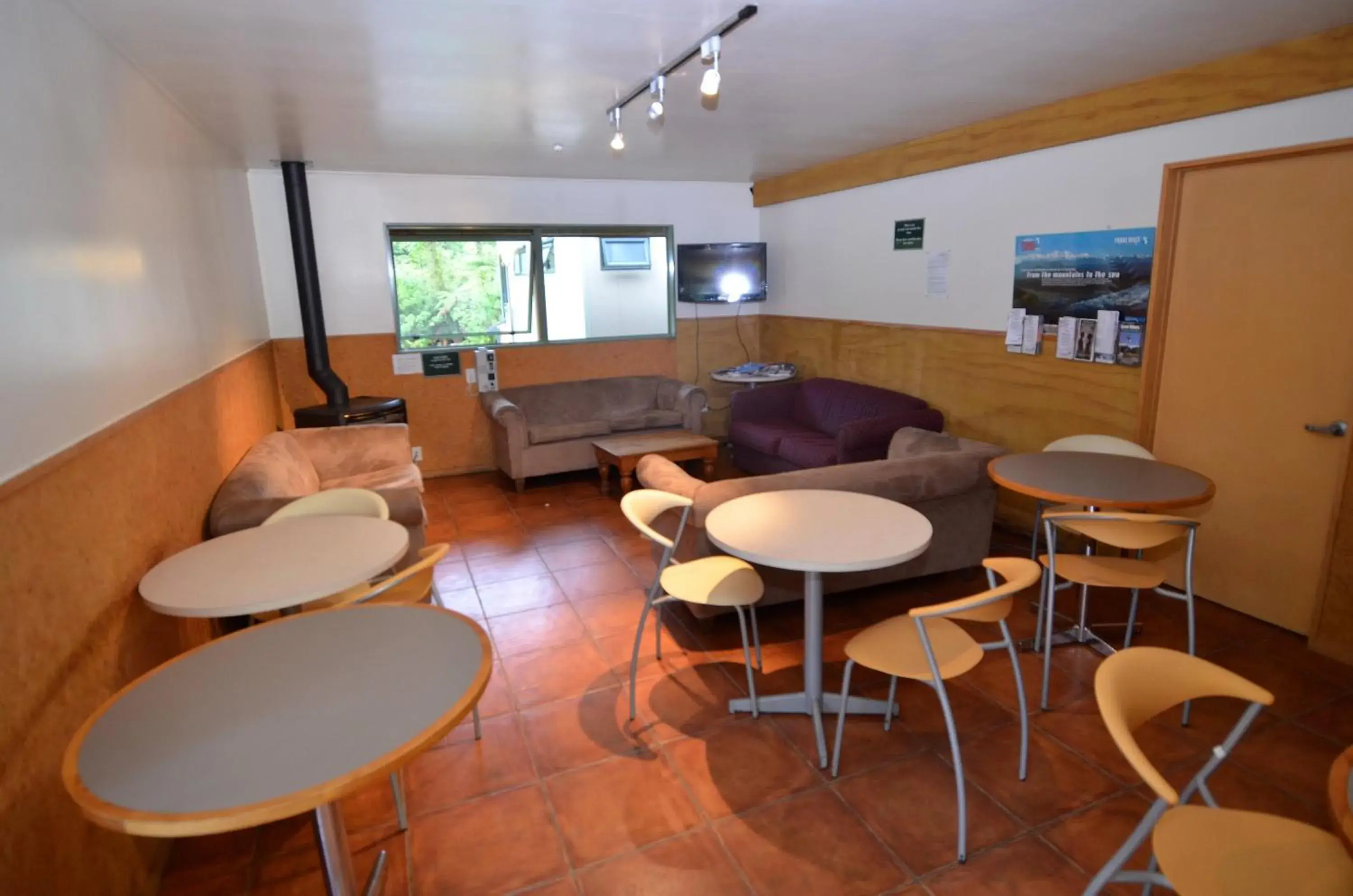 Restaurant/places to eat in Rainforest Retreat Restaurant/places to eat in Rainforest Retreat