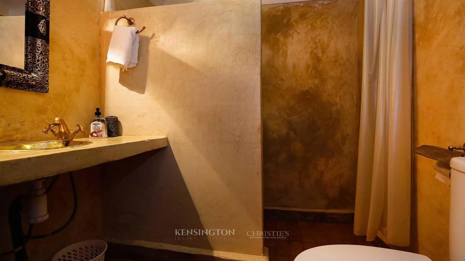 Bathroom in Ryad Bianco
