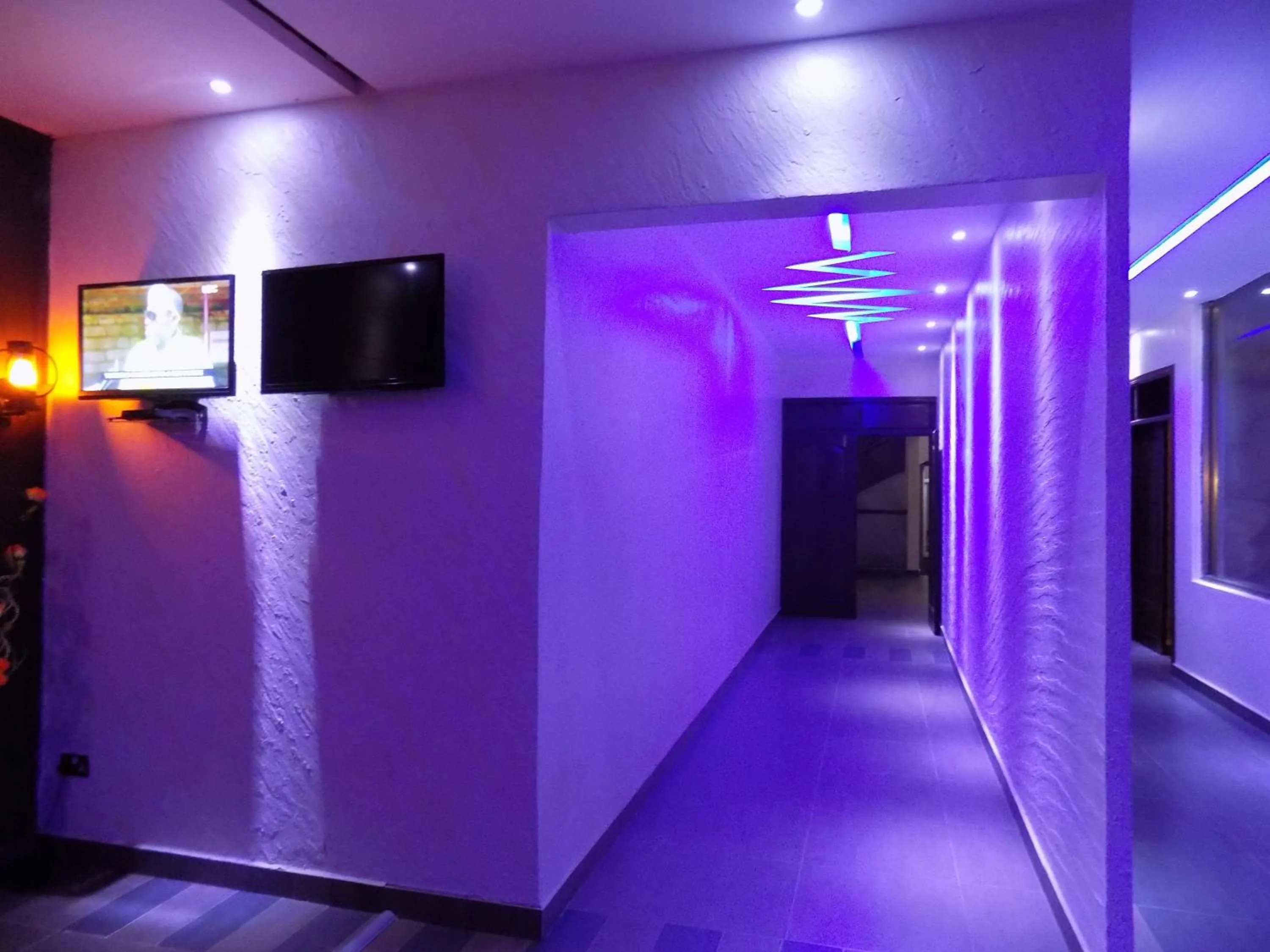 Lobby or reception in Freedom City Hotel Najjanankumbi Kamapala