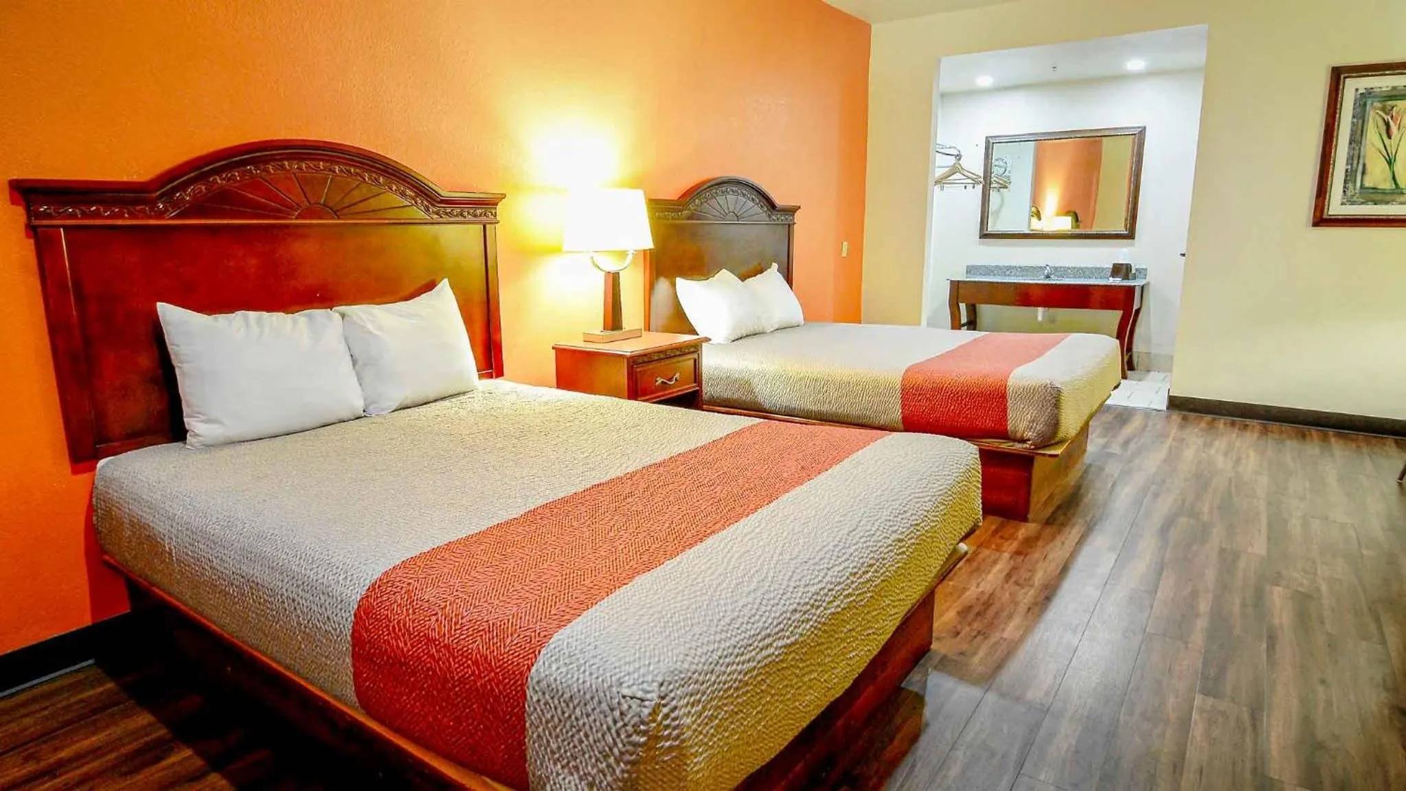 Photo of the whole room, Bed in Motel 6-Atoka, OK