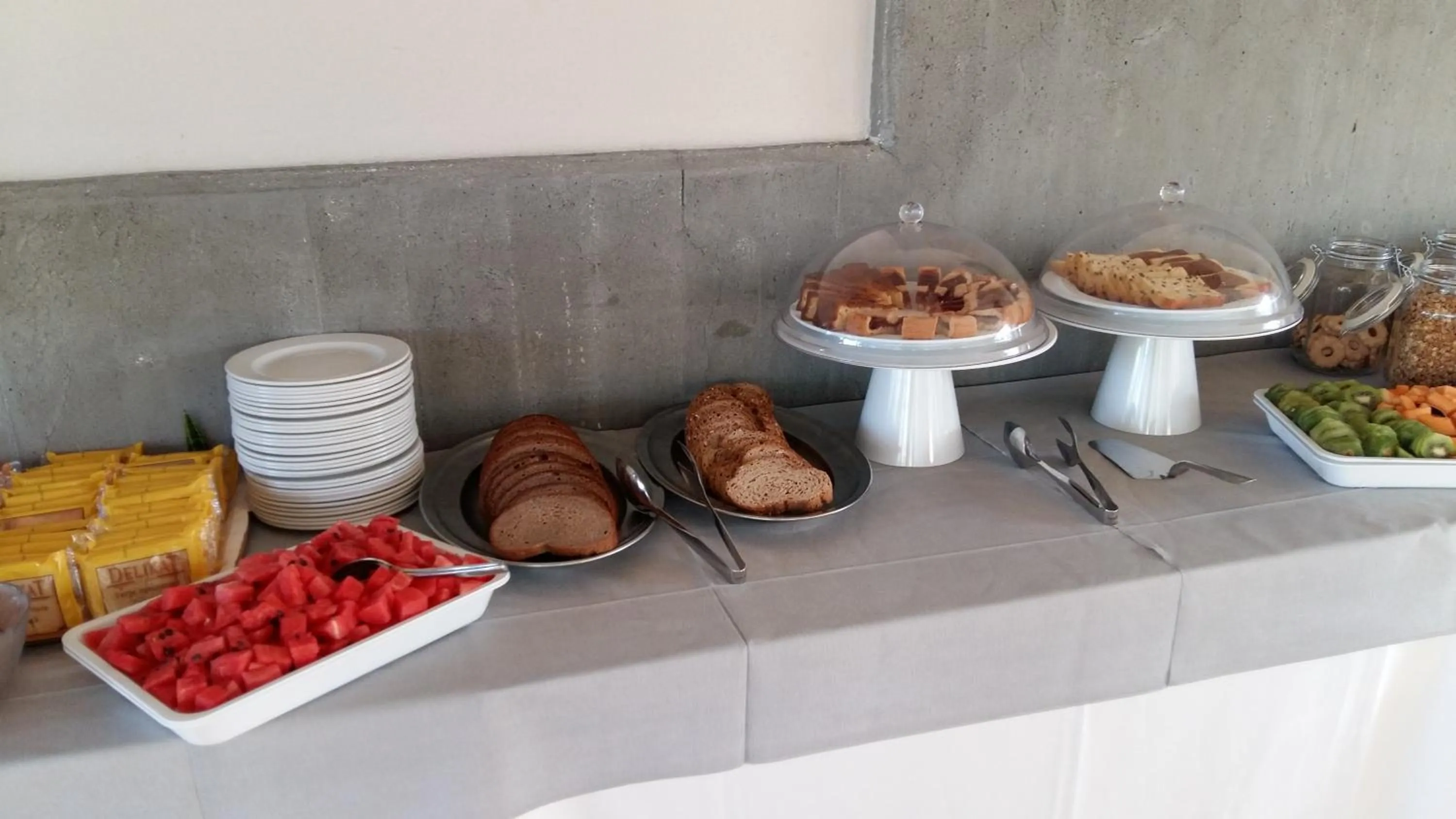 Food and drinks in Hotel Santiago