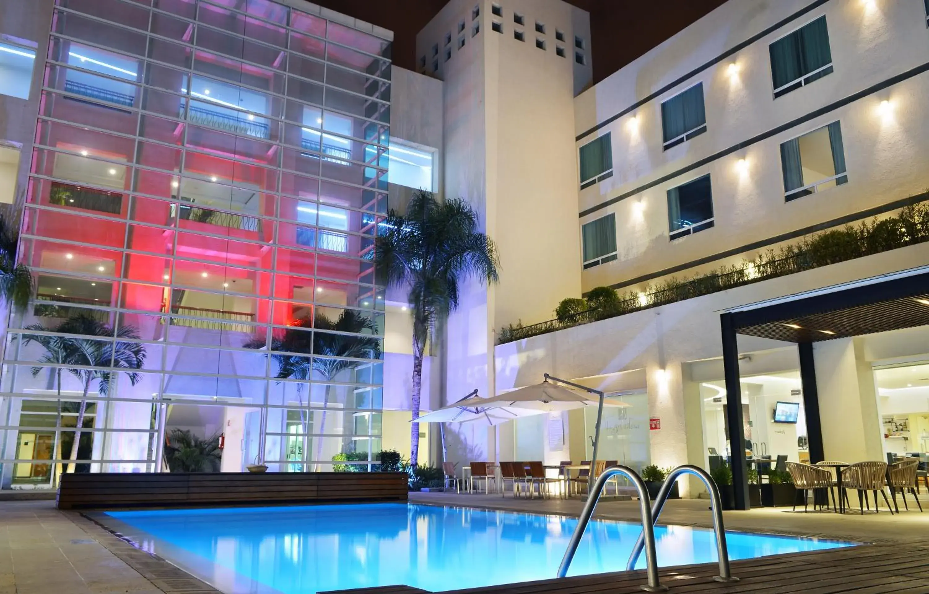 Restaurant/places to eat in Radisson Poliforum Plaza Hotel Leon Restaurant/places to eat in Radisson Poliforum Plaza Hotel Leon