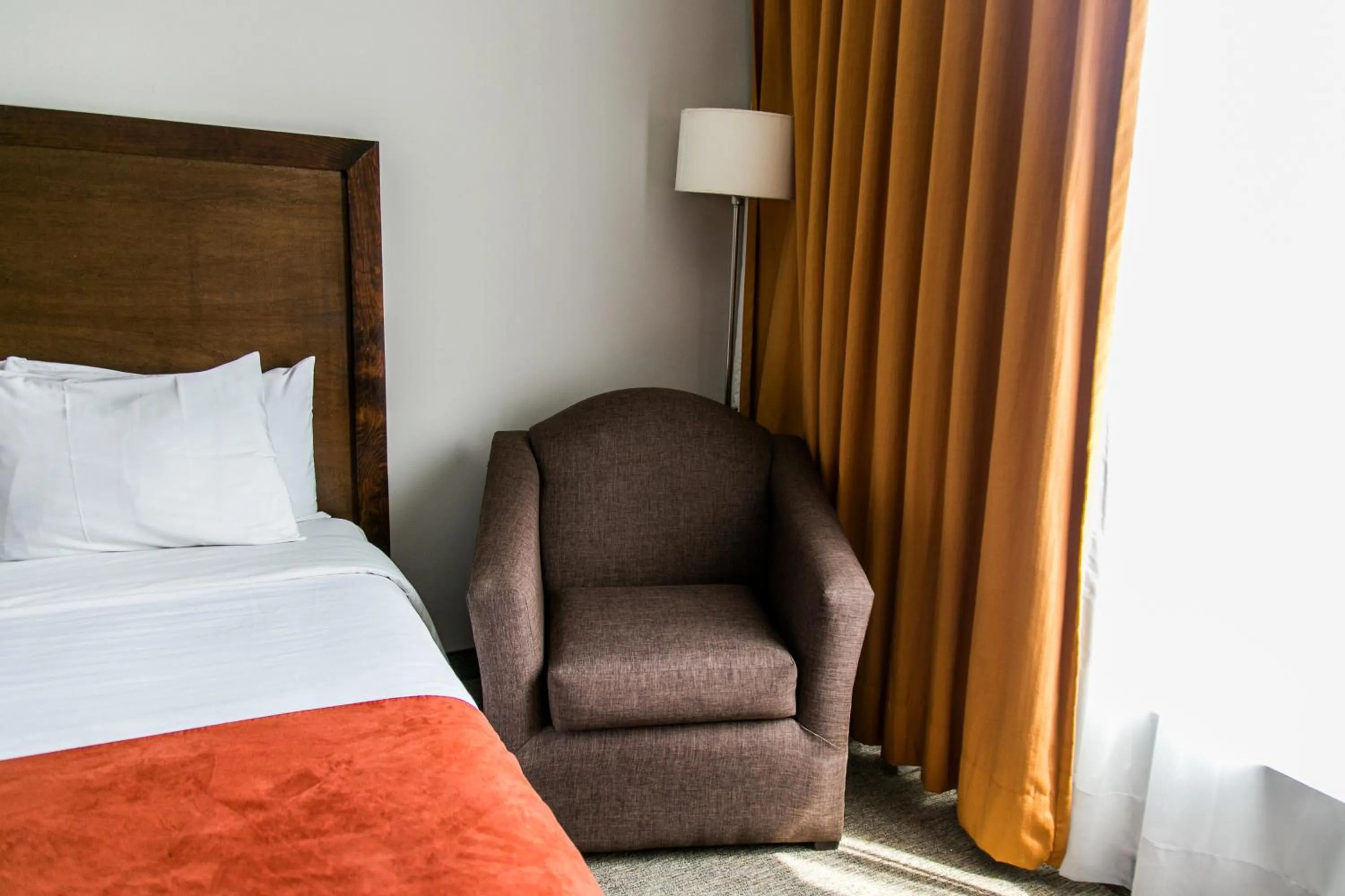 Bed in Radisson Poliforum Plaza Hotel Leon