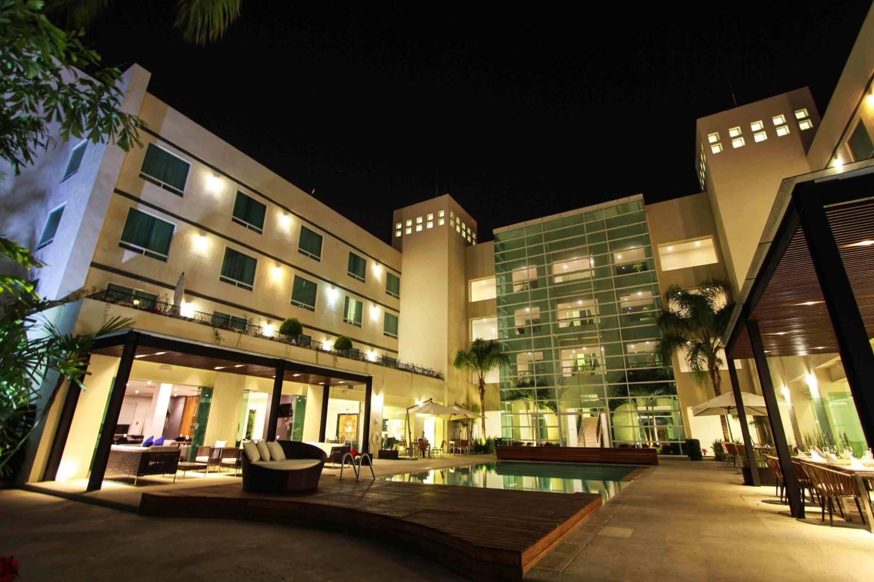Balcony/Terrace in Radisson Poliforum Plaza Hotel Leon