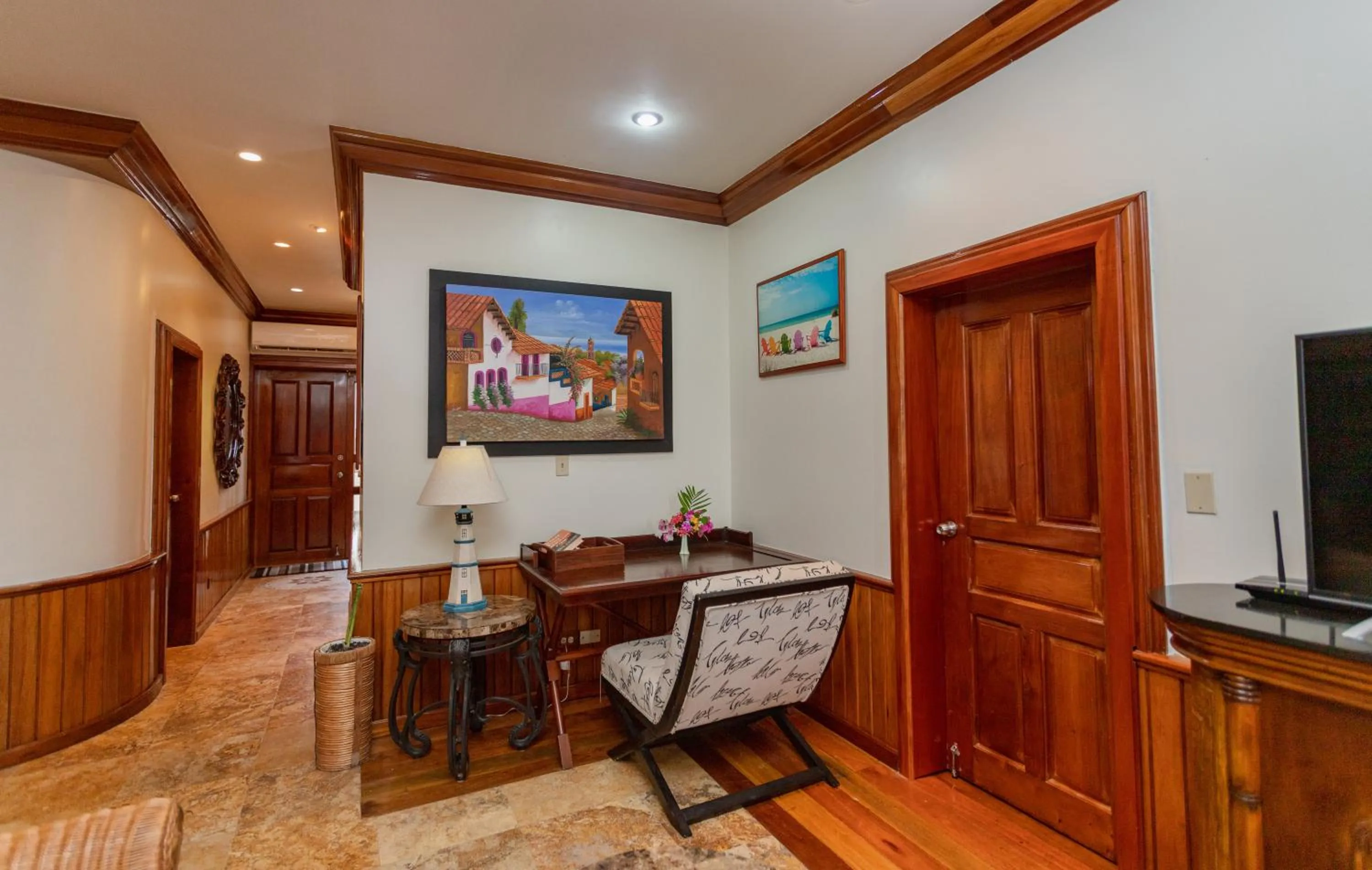 Captain Morgan's Retreat