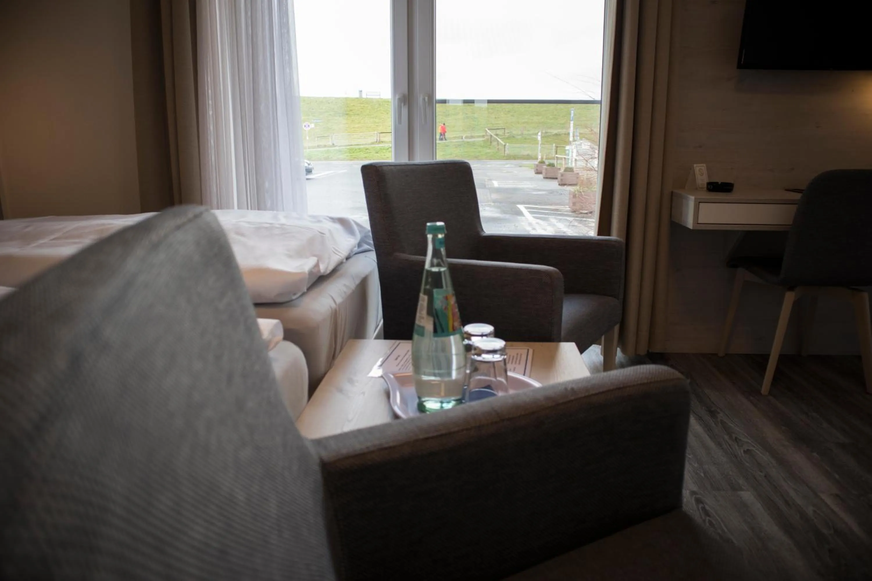 TV and multimedia in Hotel Am Friesenstrand