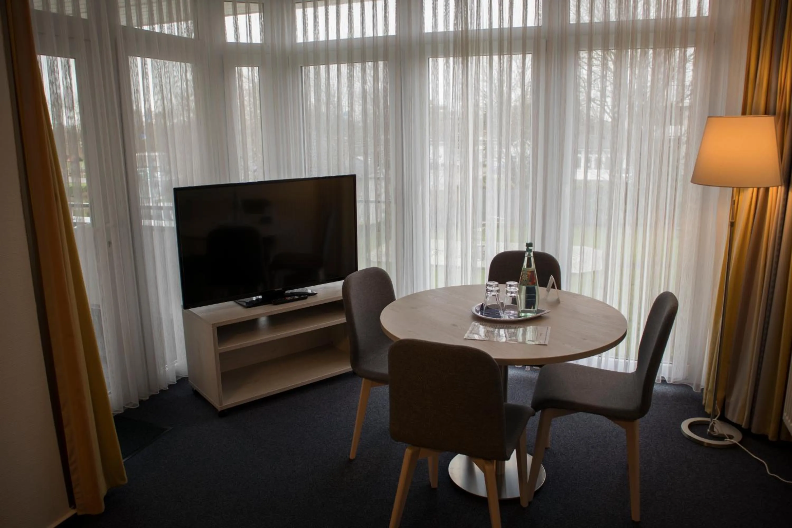TV and multimedia in Hotel Am Friesenstrand