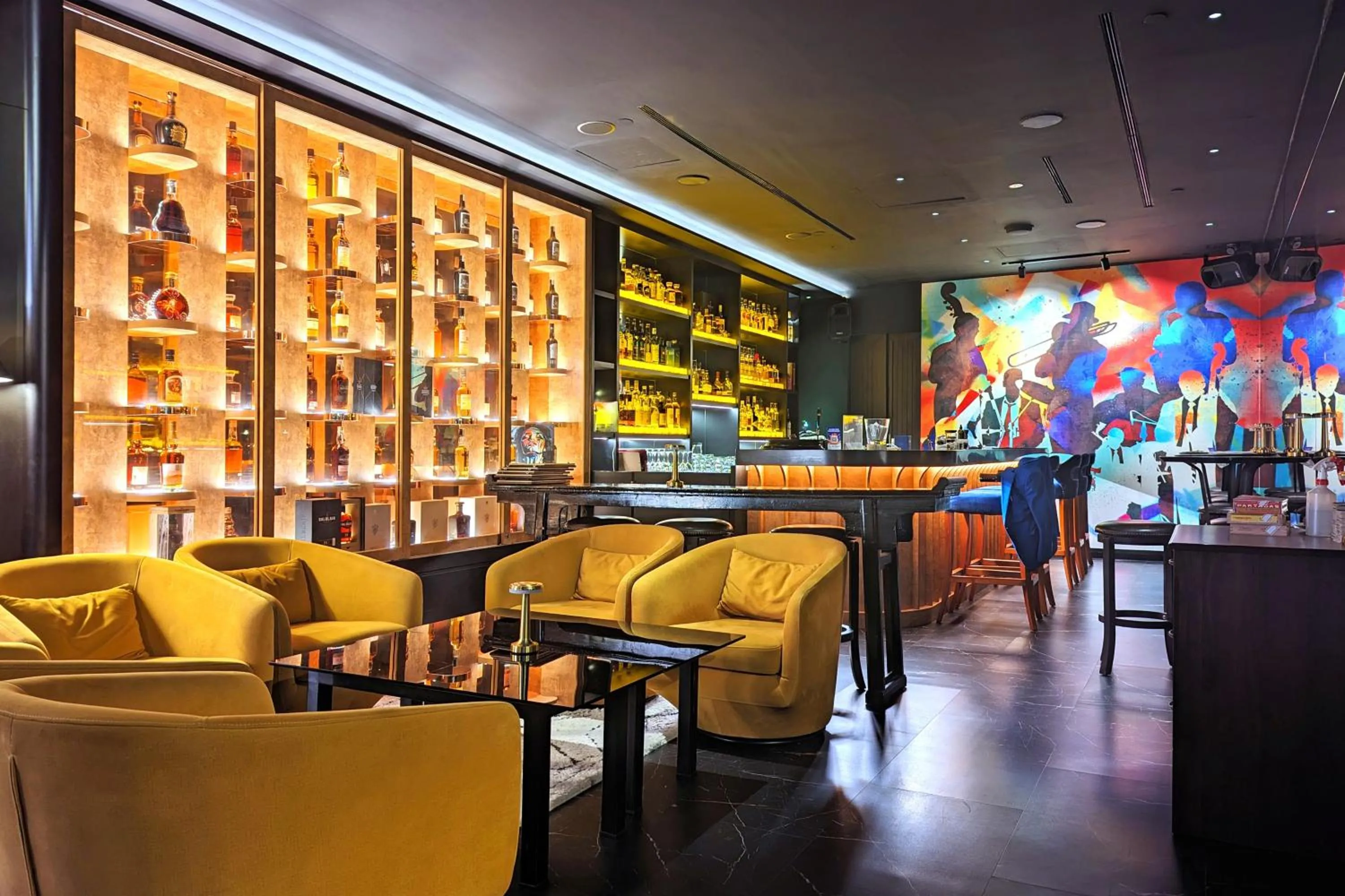 Lounge or bar in Sofitel Singapore Sentosa