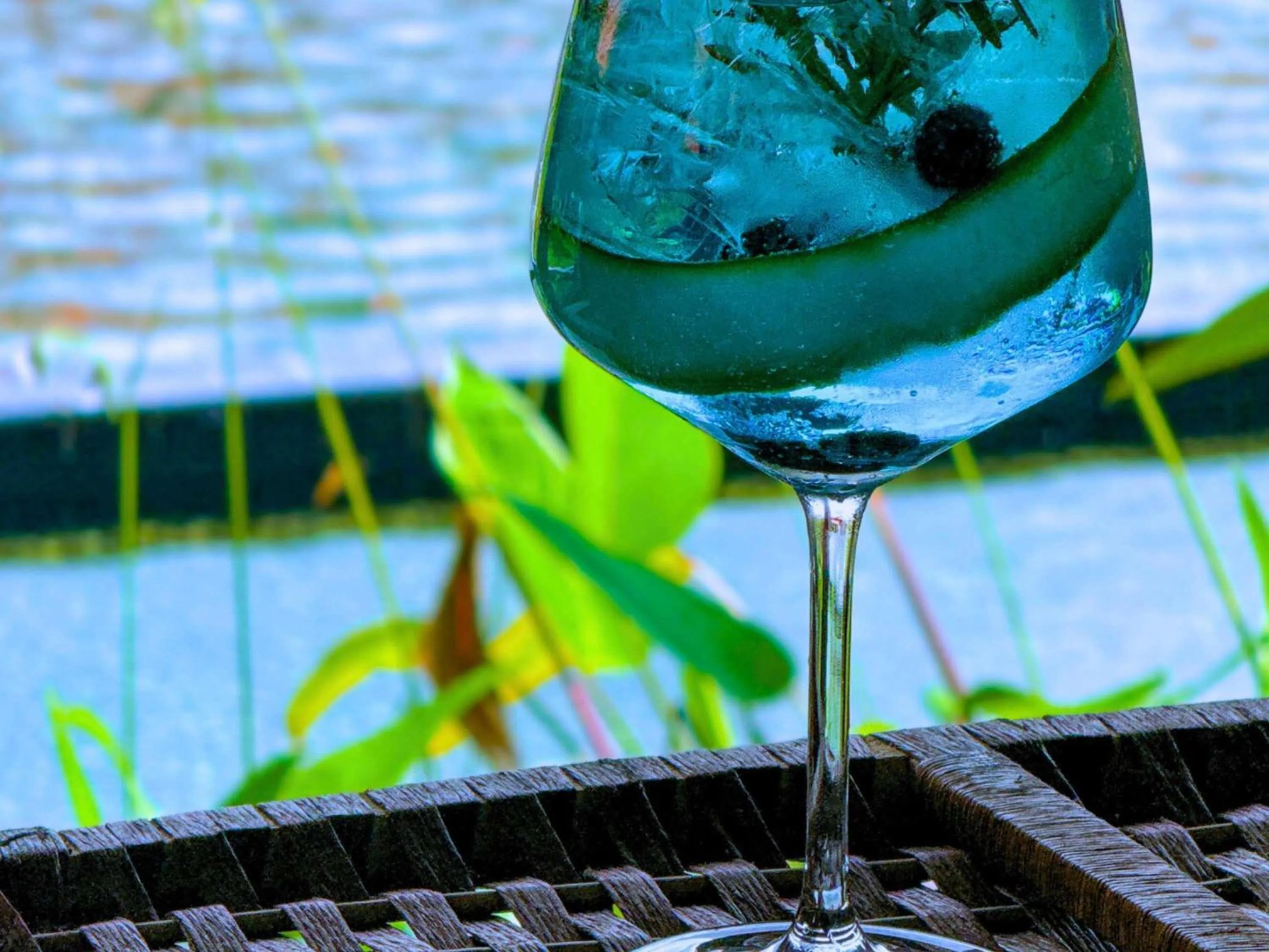 Restaurant/places to eat in Sofitel Singapore Sentosa