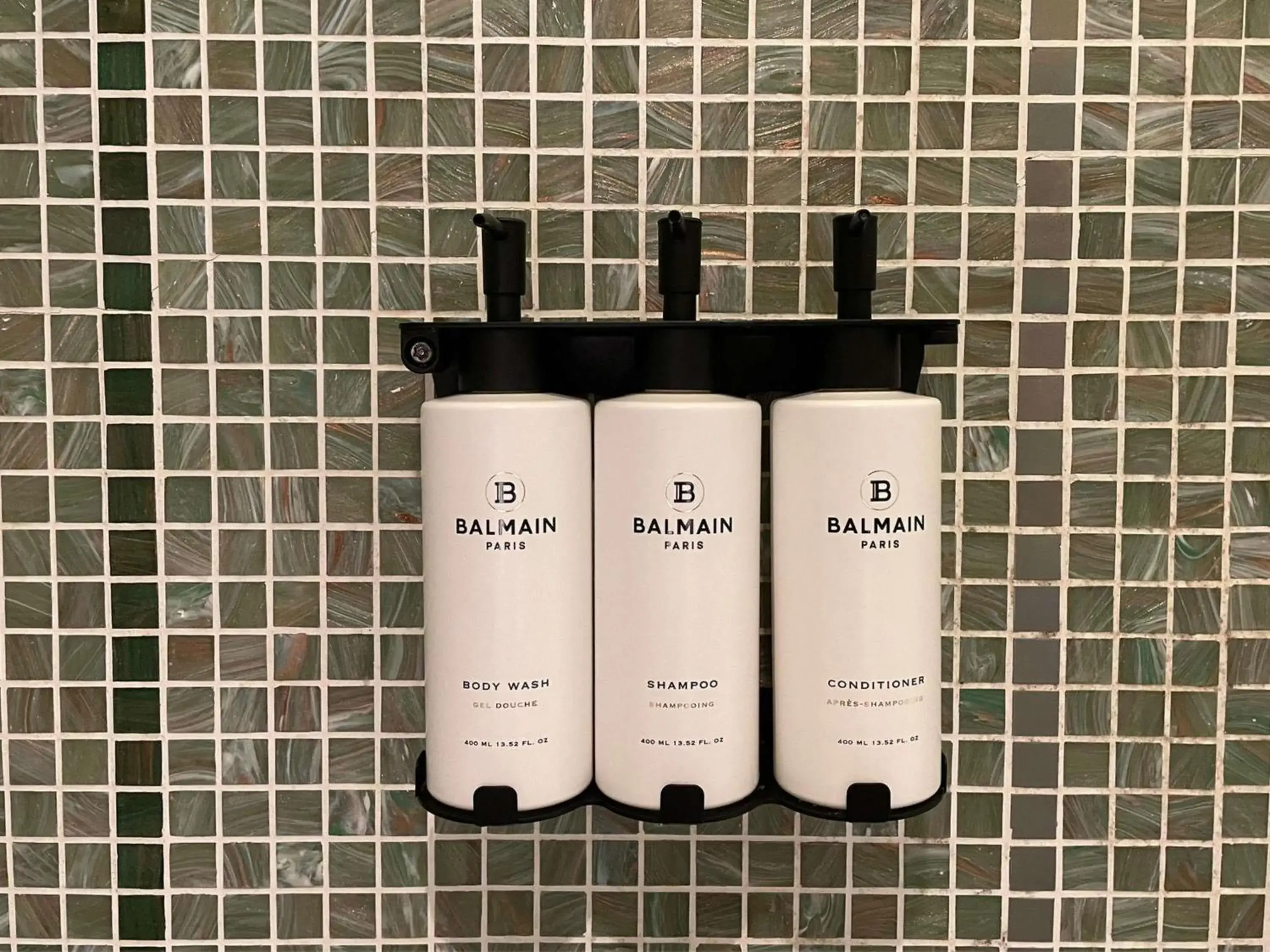 Bedroom in Sofitel Singapore Sentosa Bedroom in Sofitel Singapore Sentosa