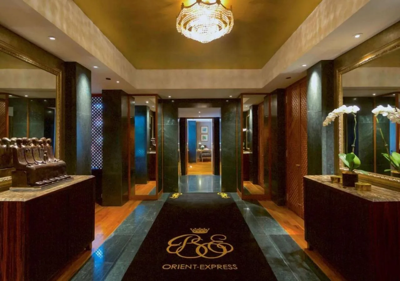 Facade/entrance in Sofitel Singapore Sentosa