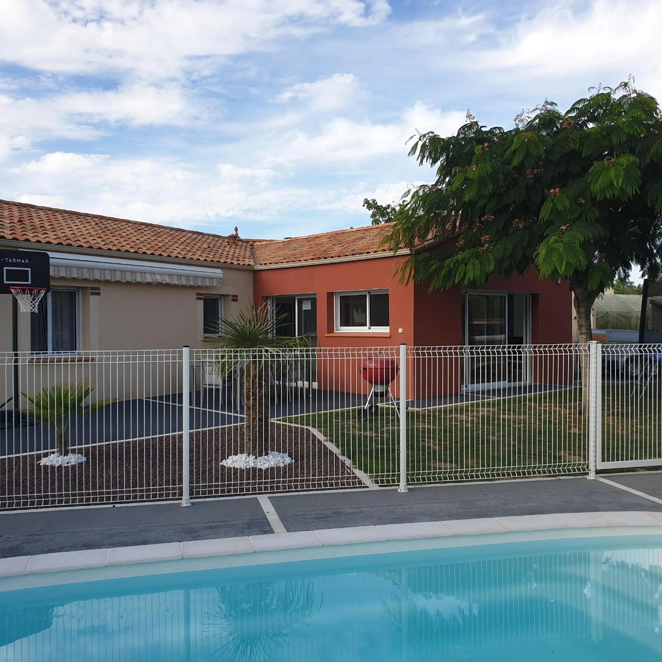 Chez les J-FOLAIS - 3 kms Puy duFou - Les Epesses