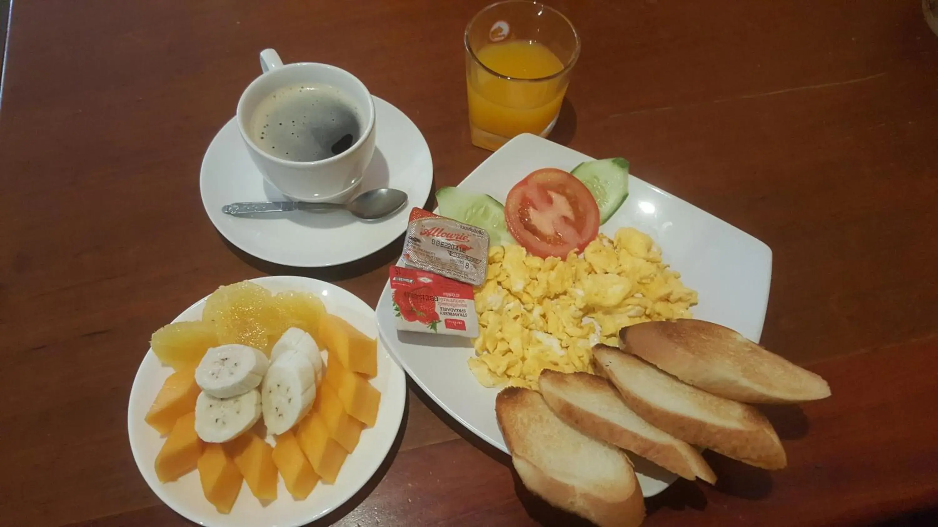 Breakfast in Villa Sayada Breakfast in Villa Sayada